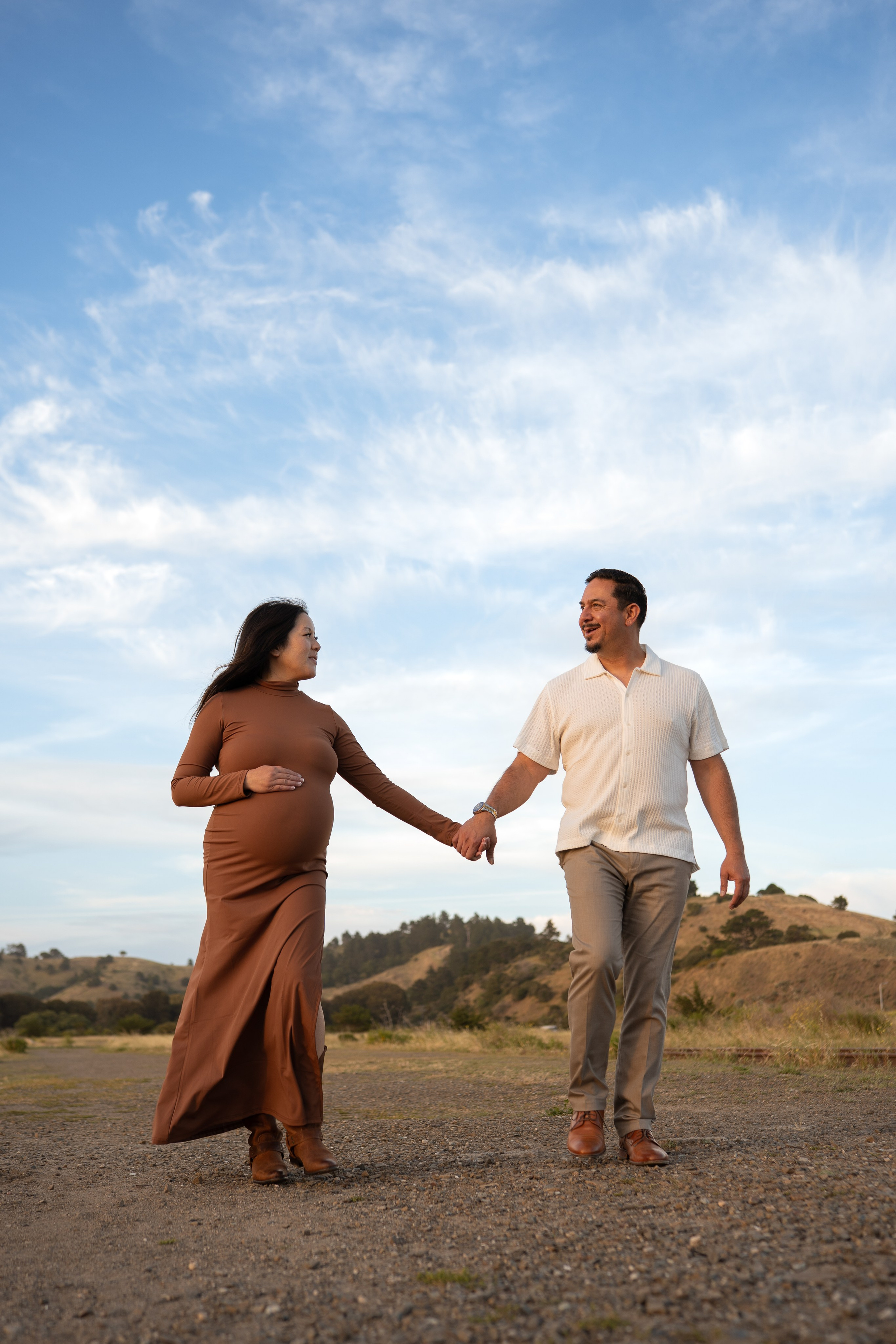 Maternity Outdoor. Maternity, family and newborn photography in San Francisco Bay Area