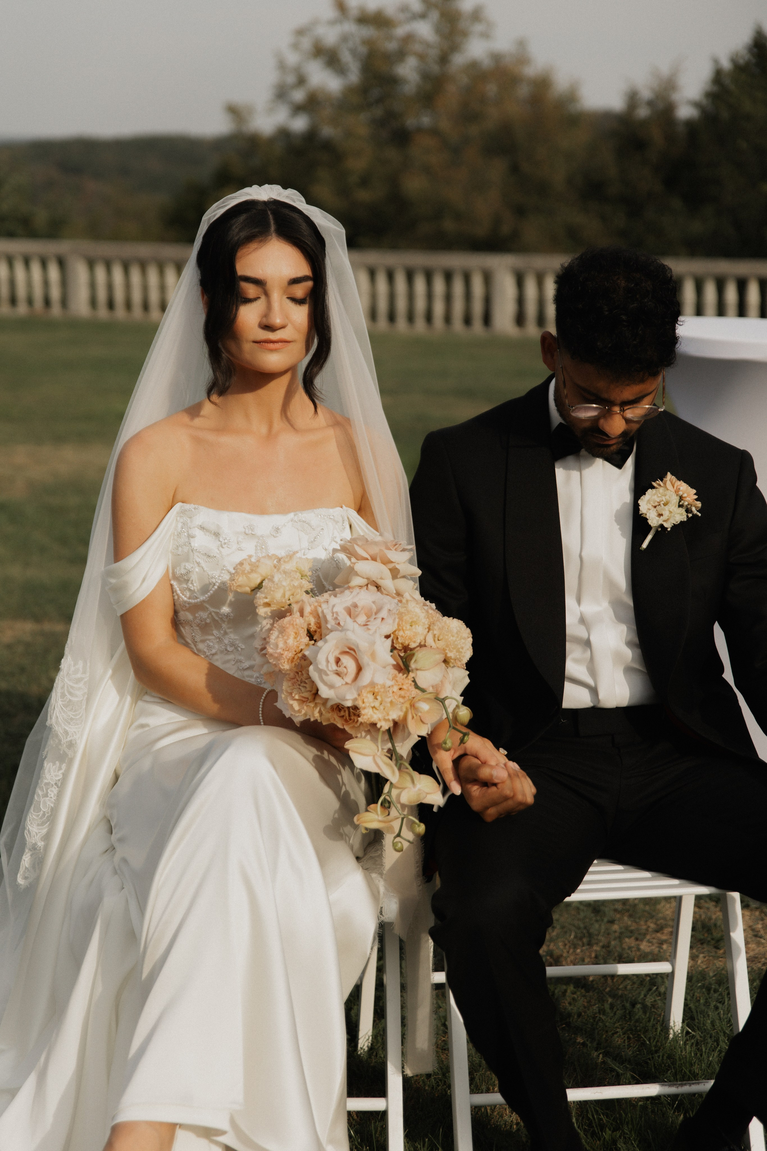 Elegant Castle Wedding in Austria | Alwin & Ruth’s Fairytale Celebration. Wedding photographer and videographer based in Timisoara, Romania