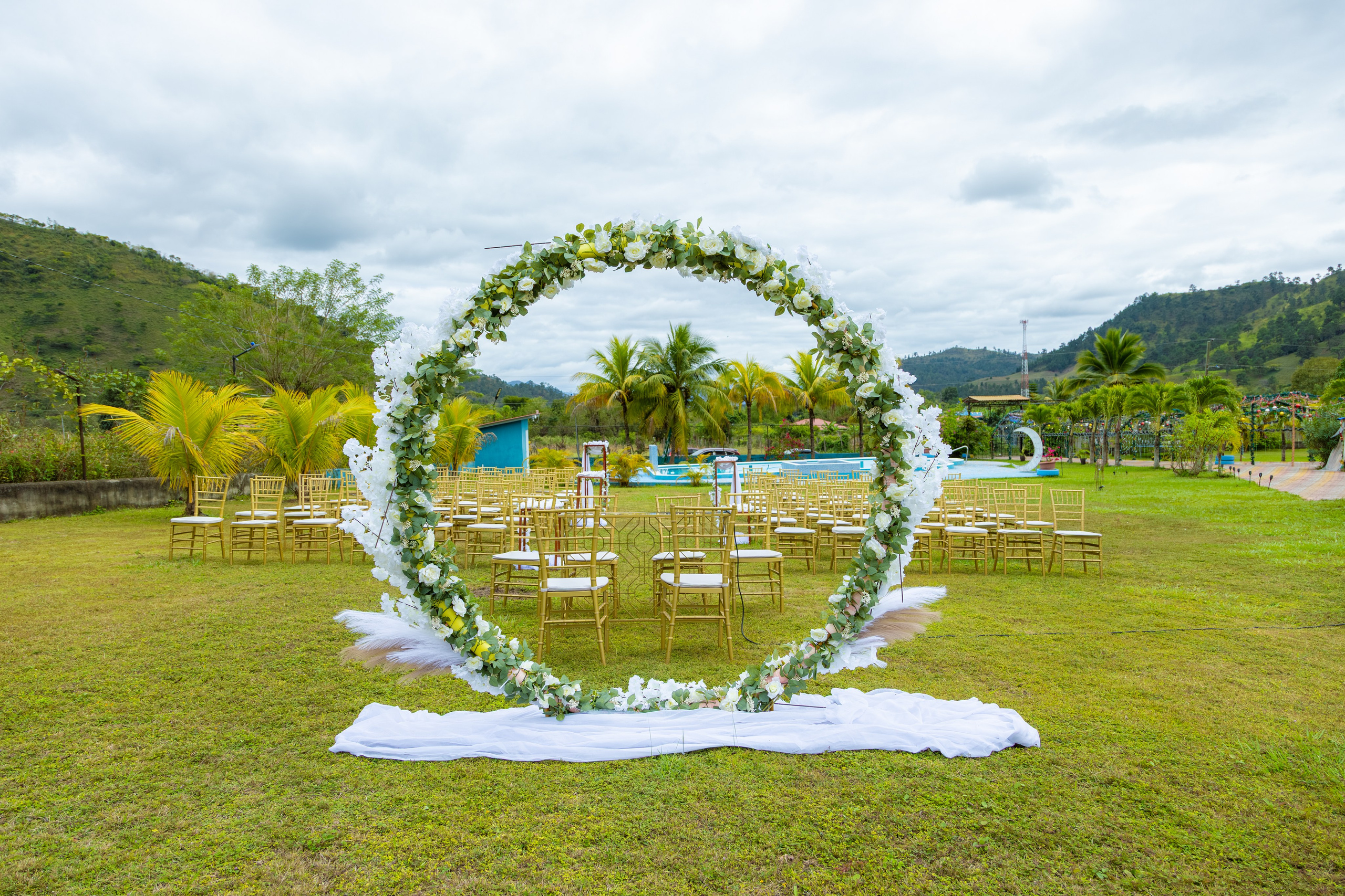 La mejor fotografía de Bodas y XV años en Olancho. Estudio Fotográfico Jafet