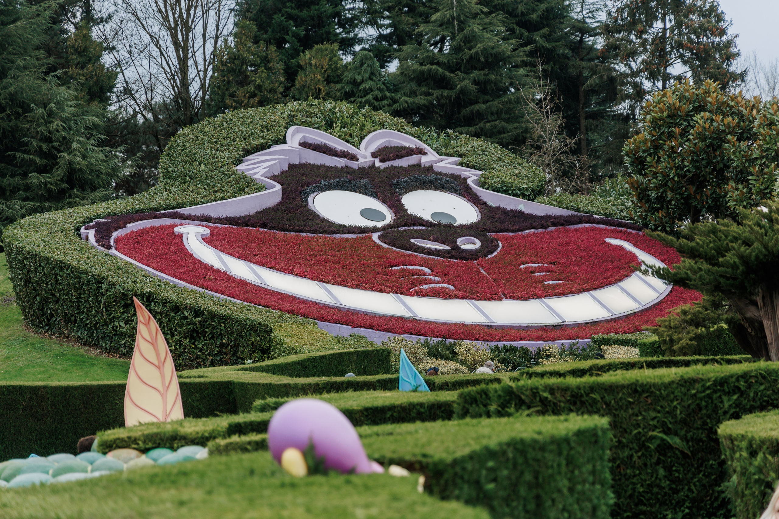 Best Photographer in Paris: Your Guide to Unforgettable Winter Photoshoots at Disneyland Paris. Photographe à Paris