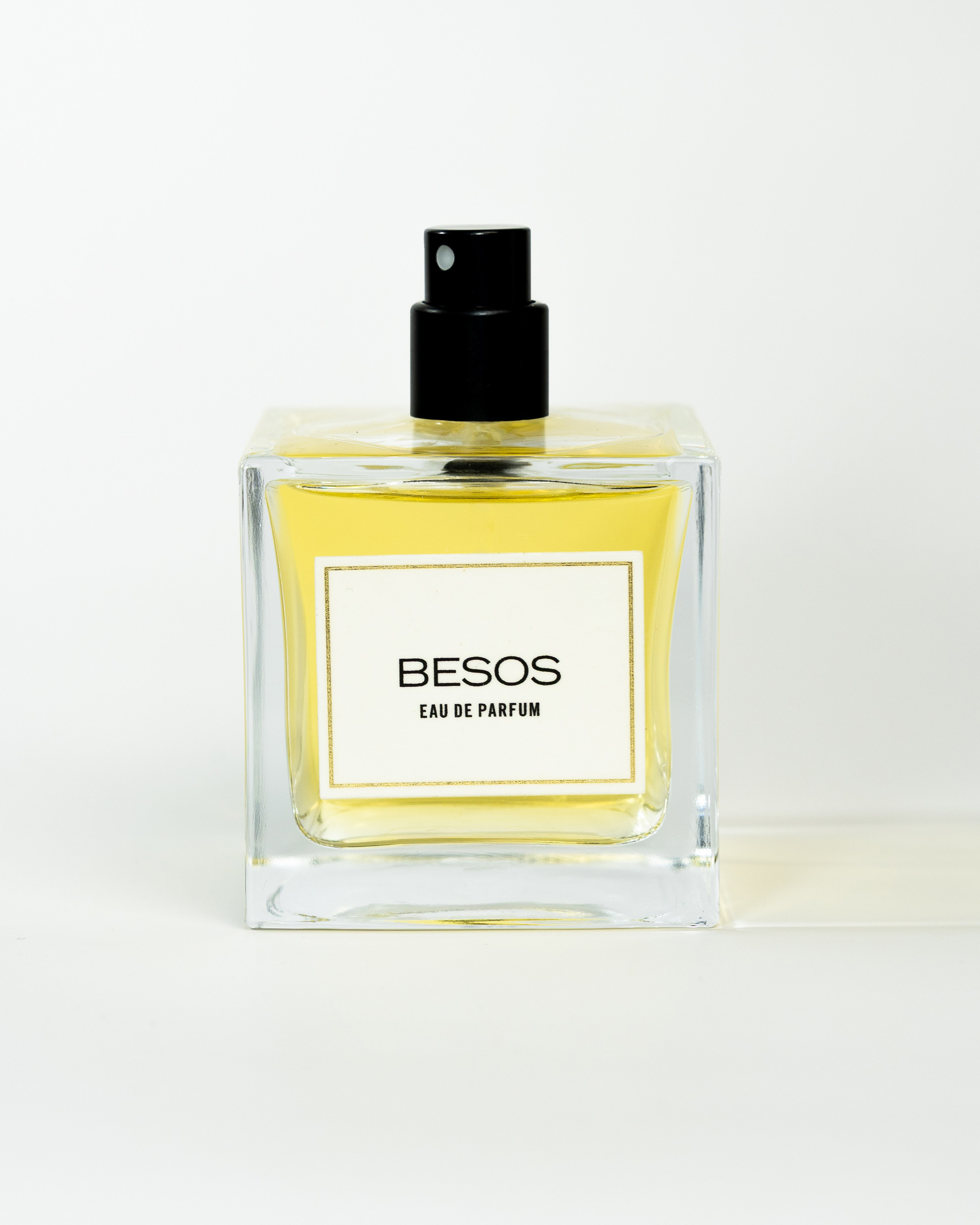 Product Photography — Raymond | Luxury Perfume Photos. Photographer in Chisinau — Raymond | Portraits, Events & Product Photography
