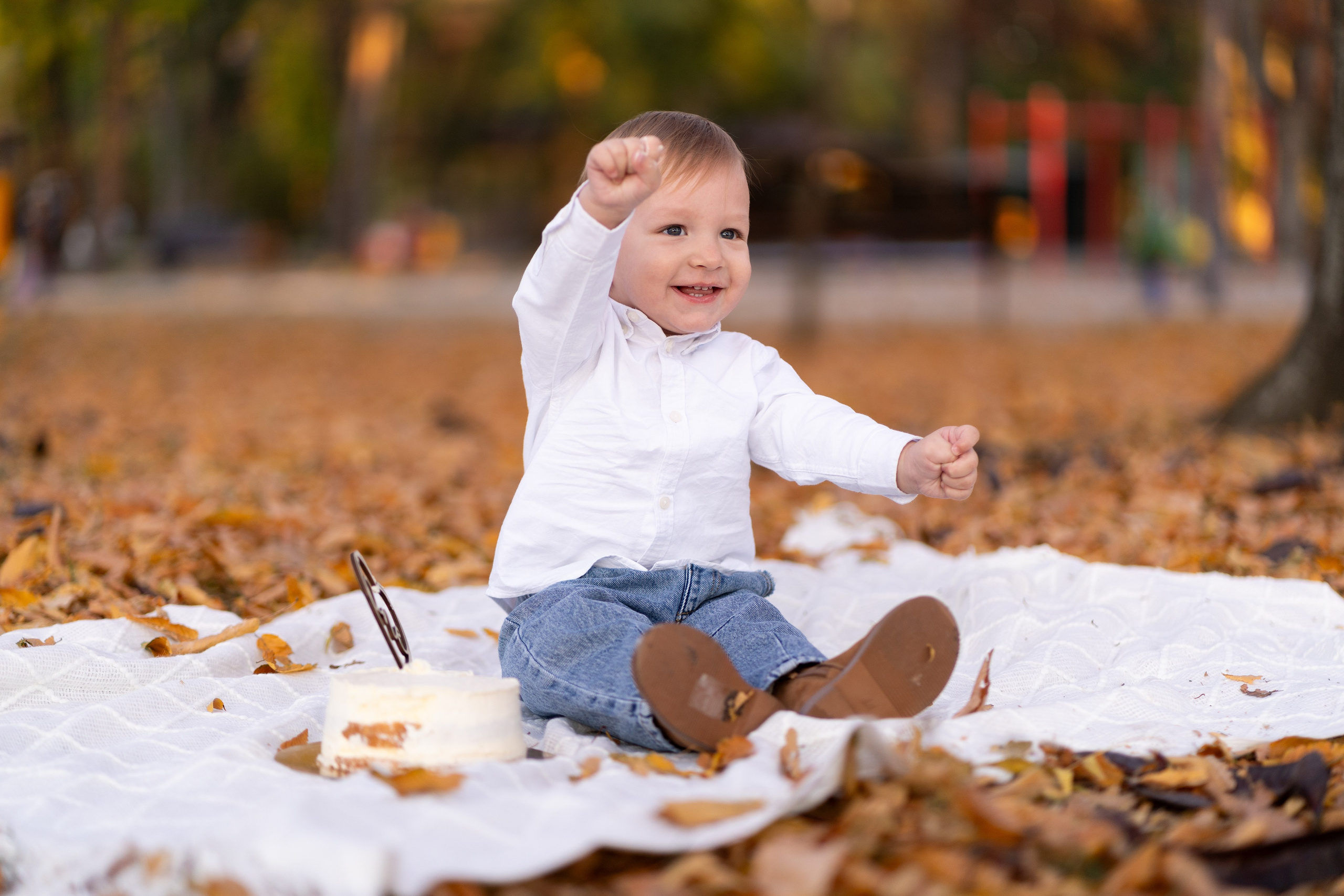 Smash the cake. Fotograf evenimente, fotograf nunta, fotograf botez