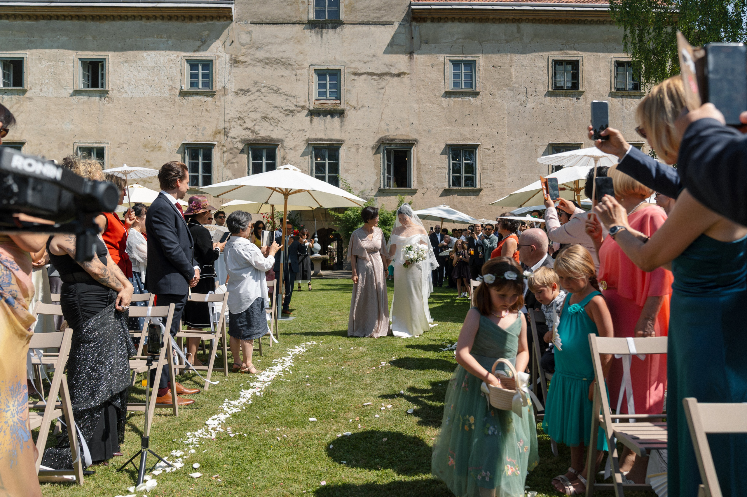 Susan & George · Wedding at Schloss Walpersdorf. Raw Studio: Capturing Elegant weddings accross Europe
