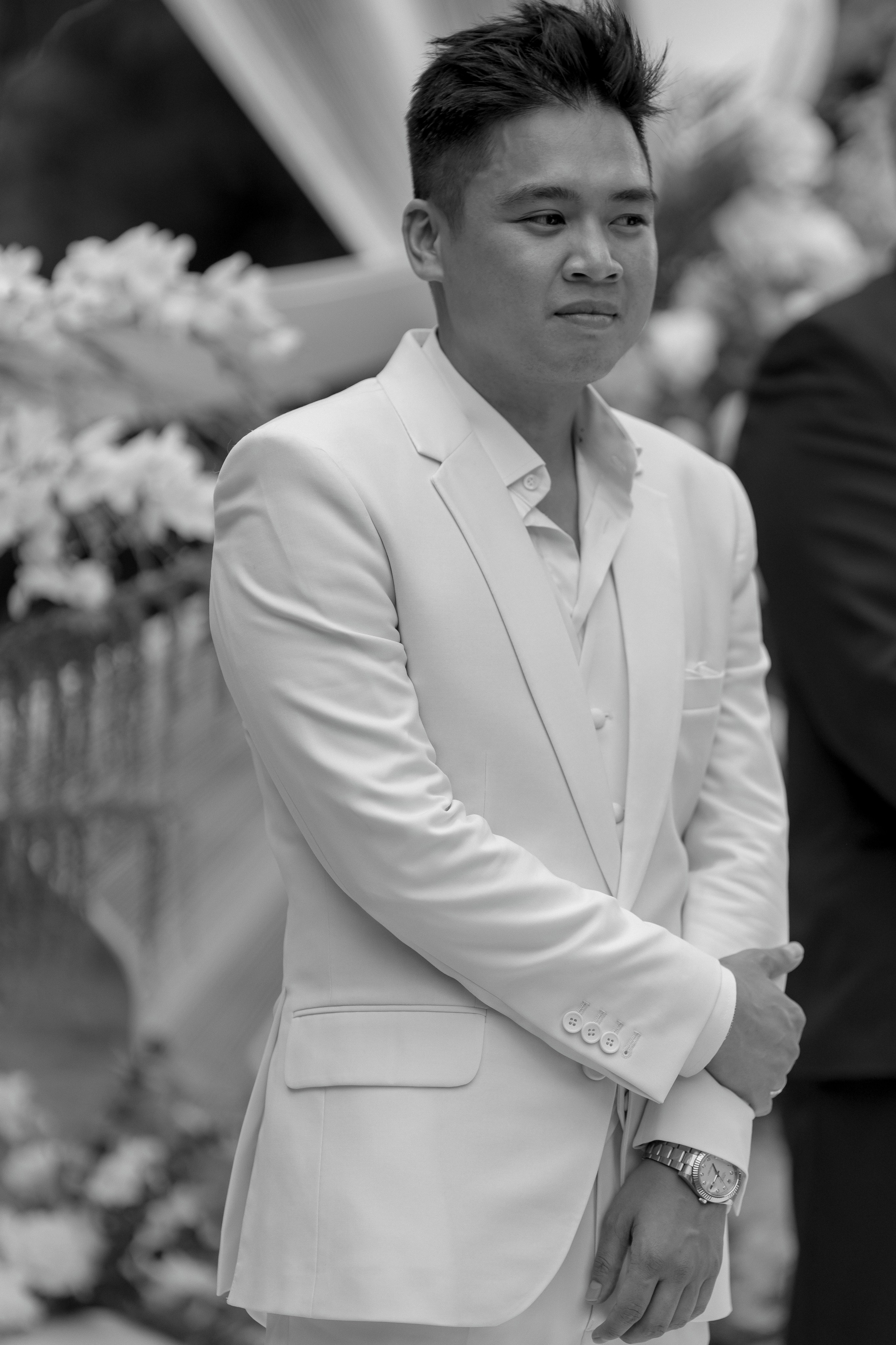 Grand Asian Wedding at a Castle | RAW Studio — Wedding Photography Europe. Raw Studio: Capturing Elegant weddings accross Europe