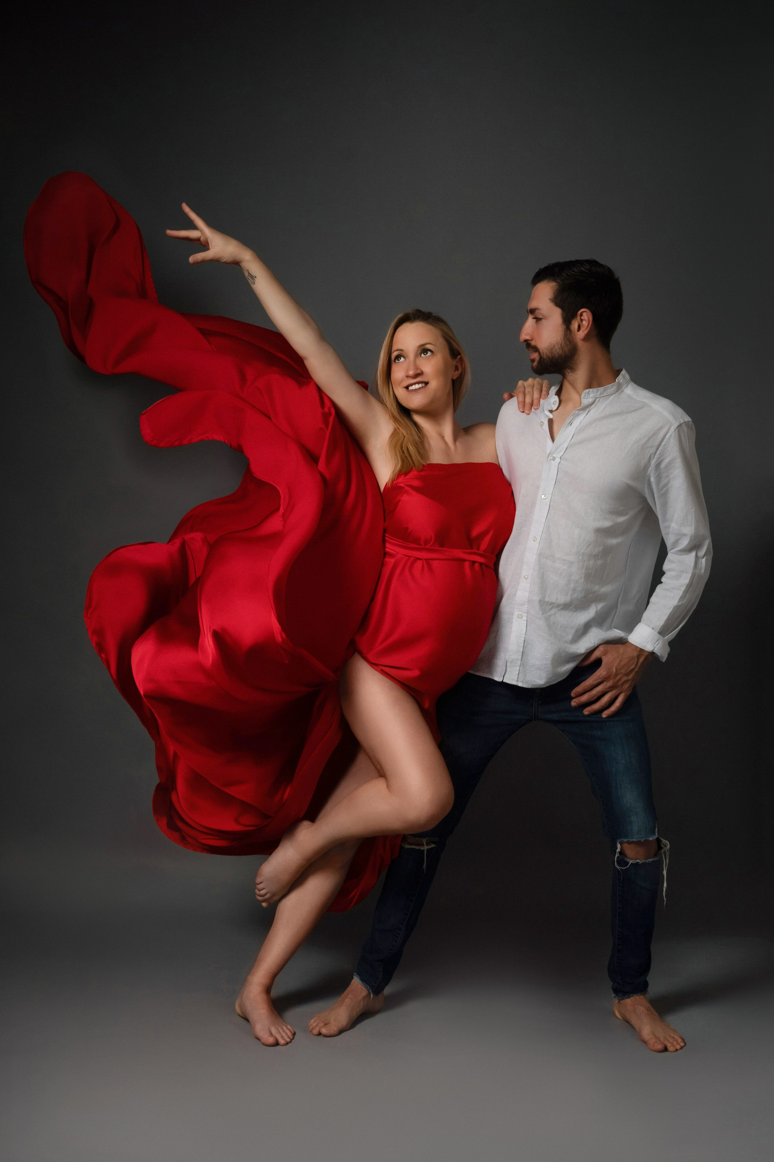 Photo shoot in minimalist style. Professional photographer in Spain