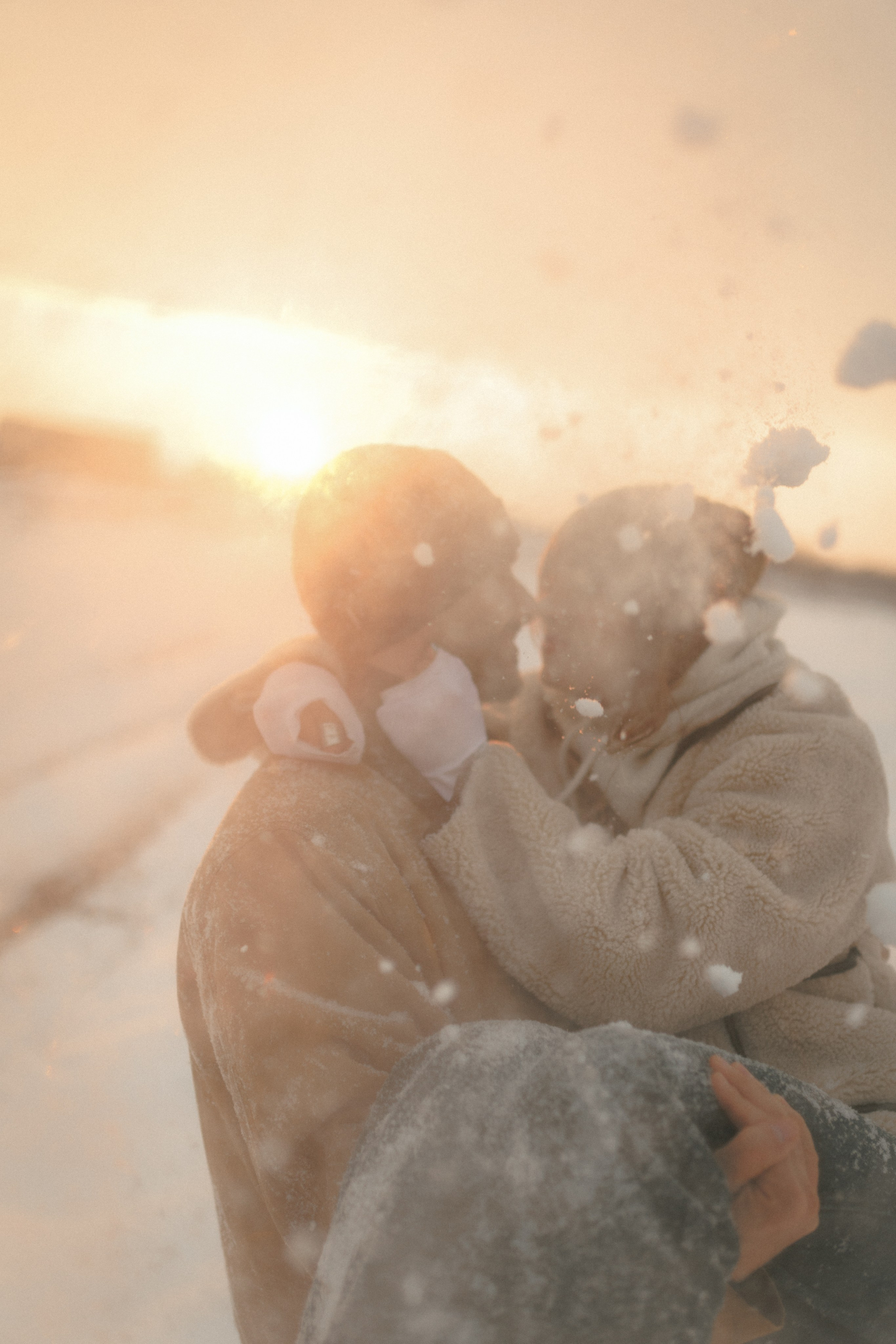 Snowy. Wedding photographer and videographer based in Timisoara, Romania