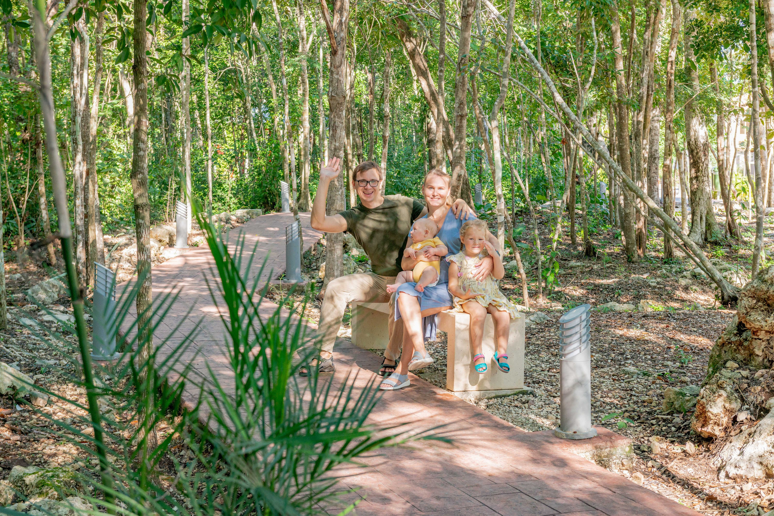 Our family photo shoot in Playa del Carmen. FOTÓGRAFO MÉXICO QUINTANA ROO