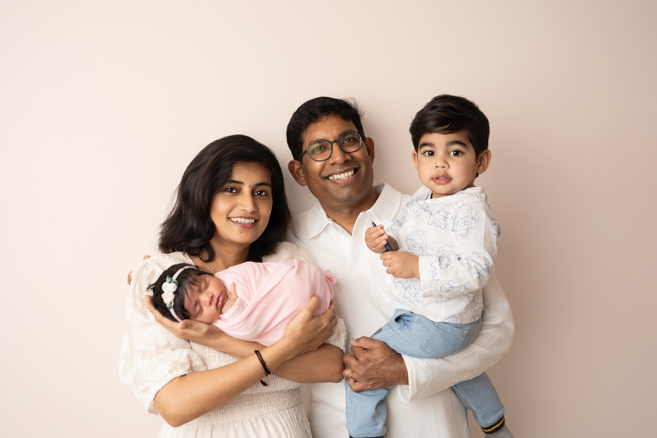 Newborn+Family. Maternity, family and newborn photography in San Francisco Bay Area