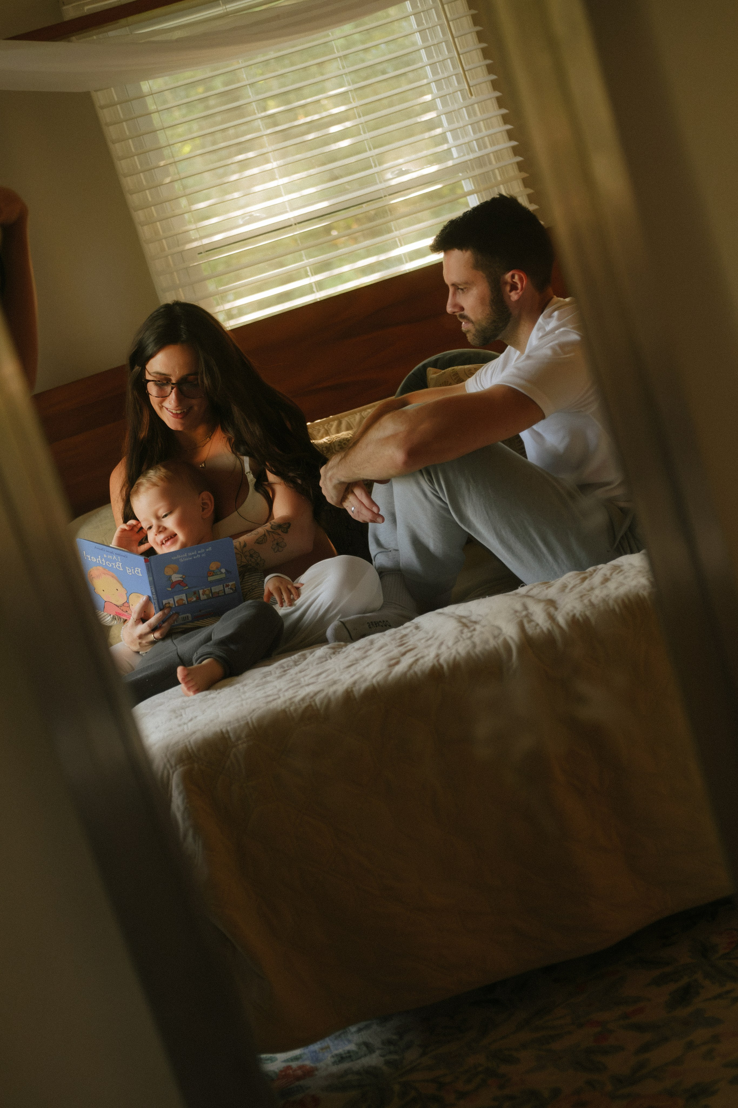 Richmond, VA Maternity Photographer | Editorial & Documentary Portraits. Family Photographer Richmond VA | Anna Dobrovolskaia