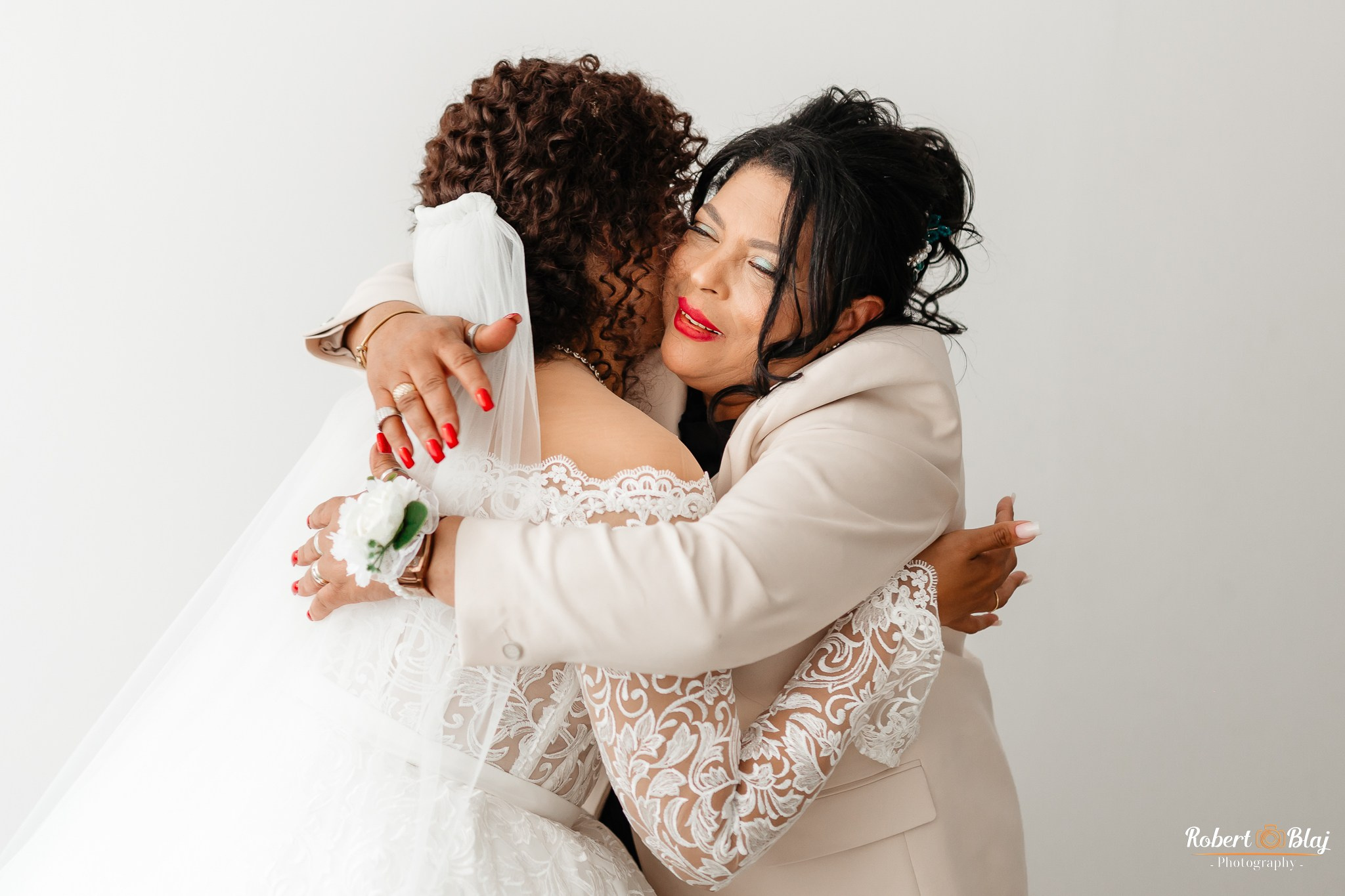 Veronica & Sebastian. Robert Blaj - Fotograf Nuntă Iași