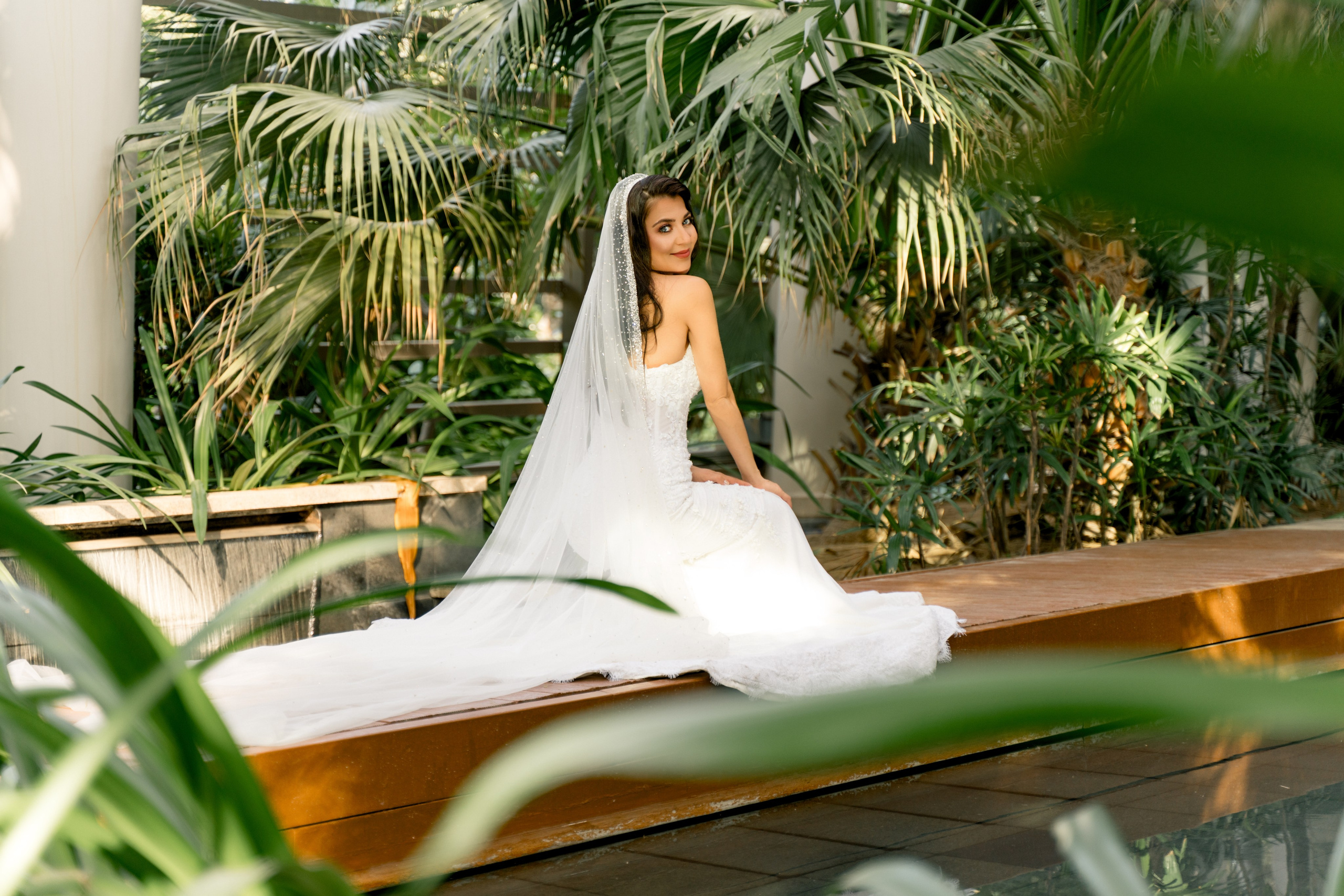 Wedding couple at sunset in Abu Dhabi