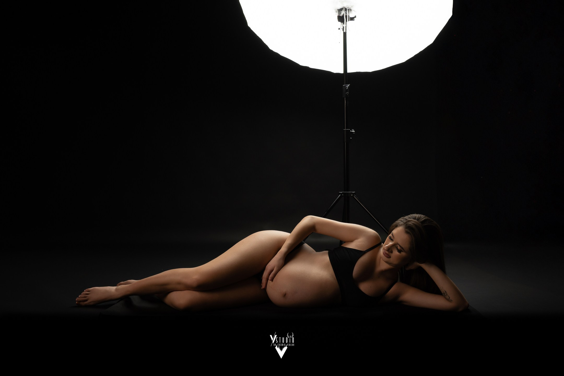 Raluca — maternity. VStudio — mai mult decât fotografii
