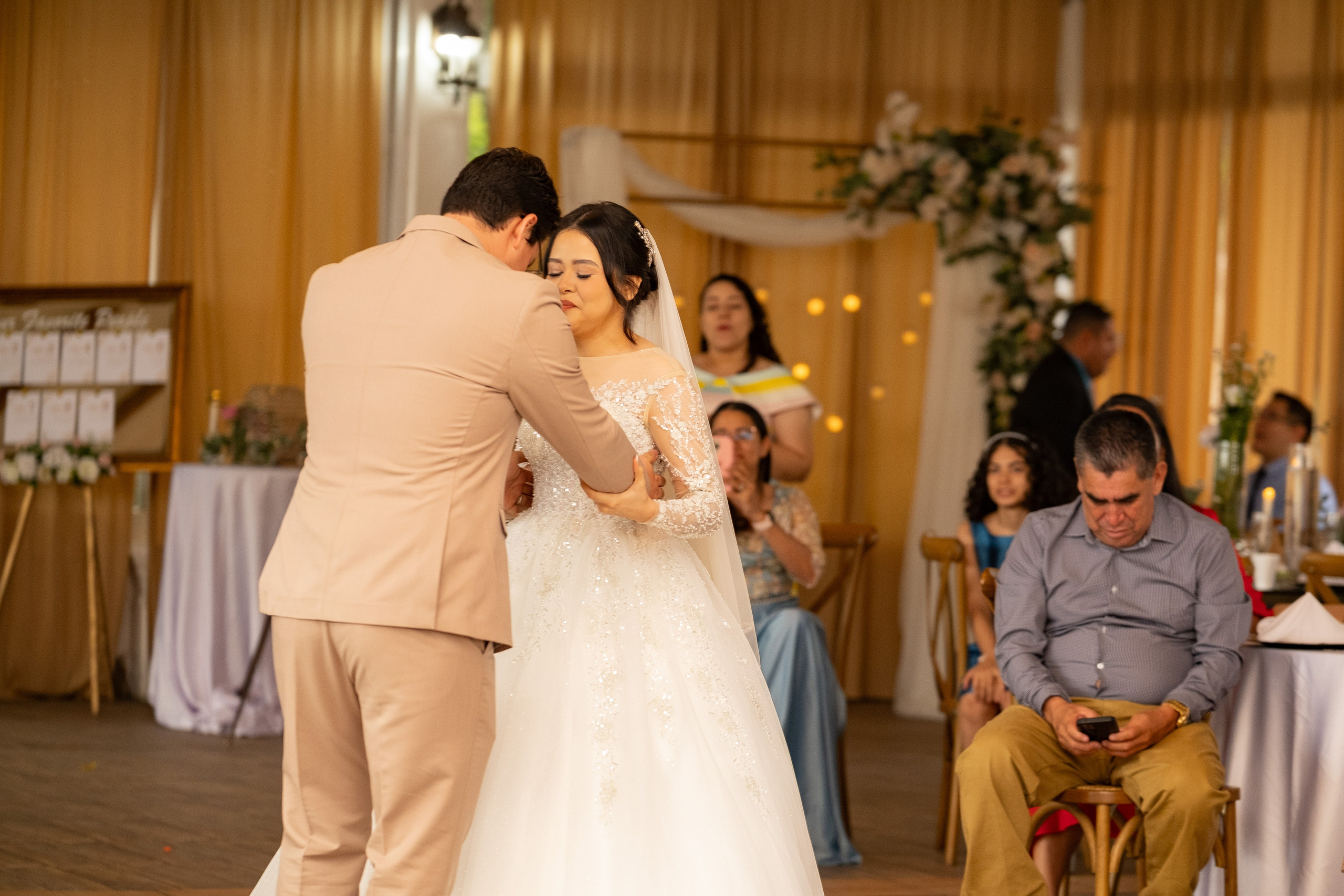 Abi & Gio. Daniel Brand | Fotografía de Bodas y Comercial en Honduras