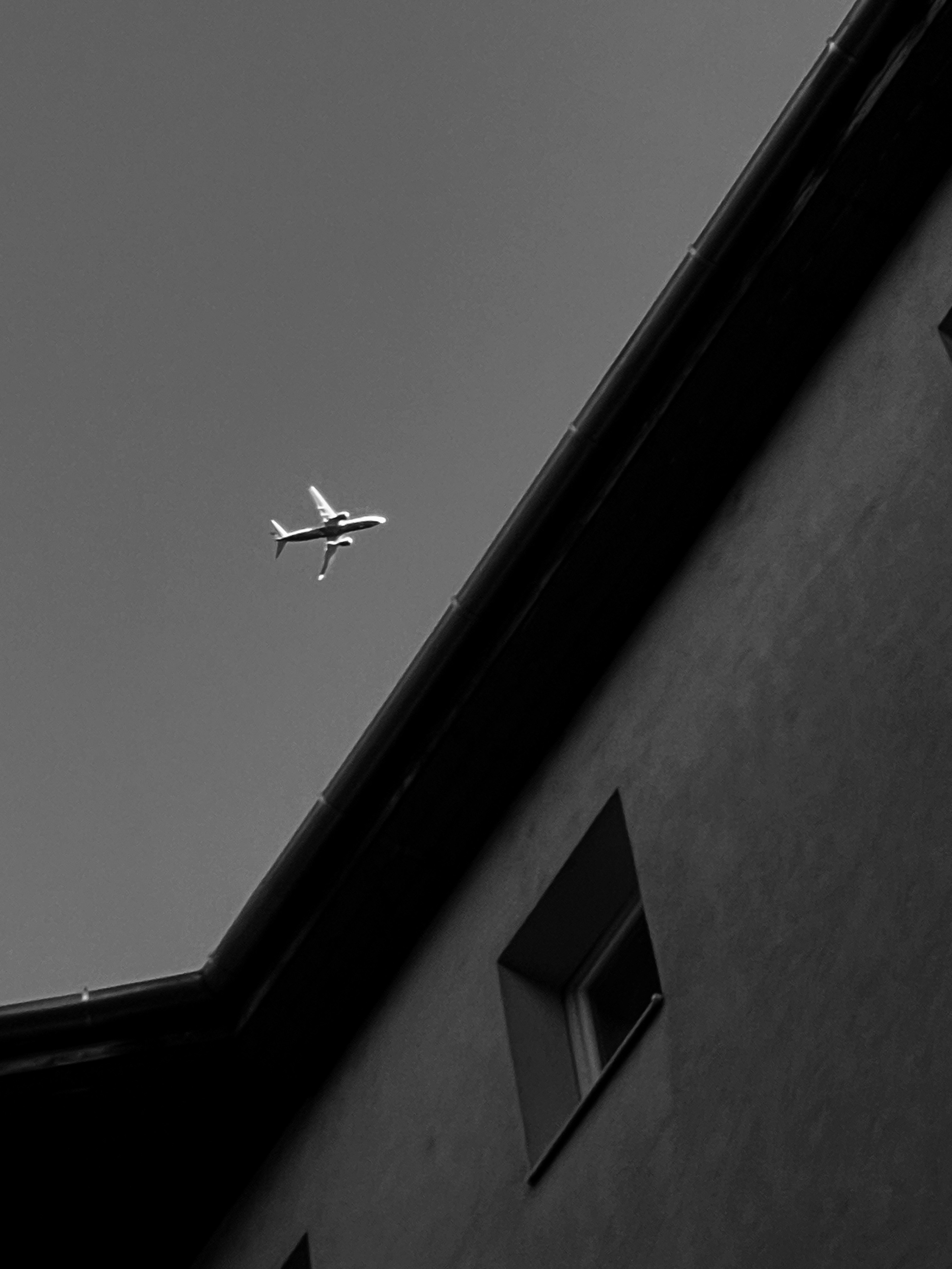 STRT JRNL by Knyazev Yura issue #3 december 2025. Photographer in Budapest — Yura Knyazev