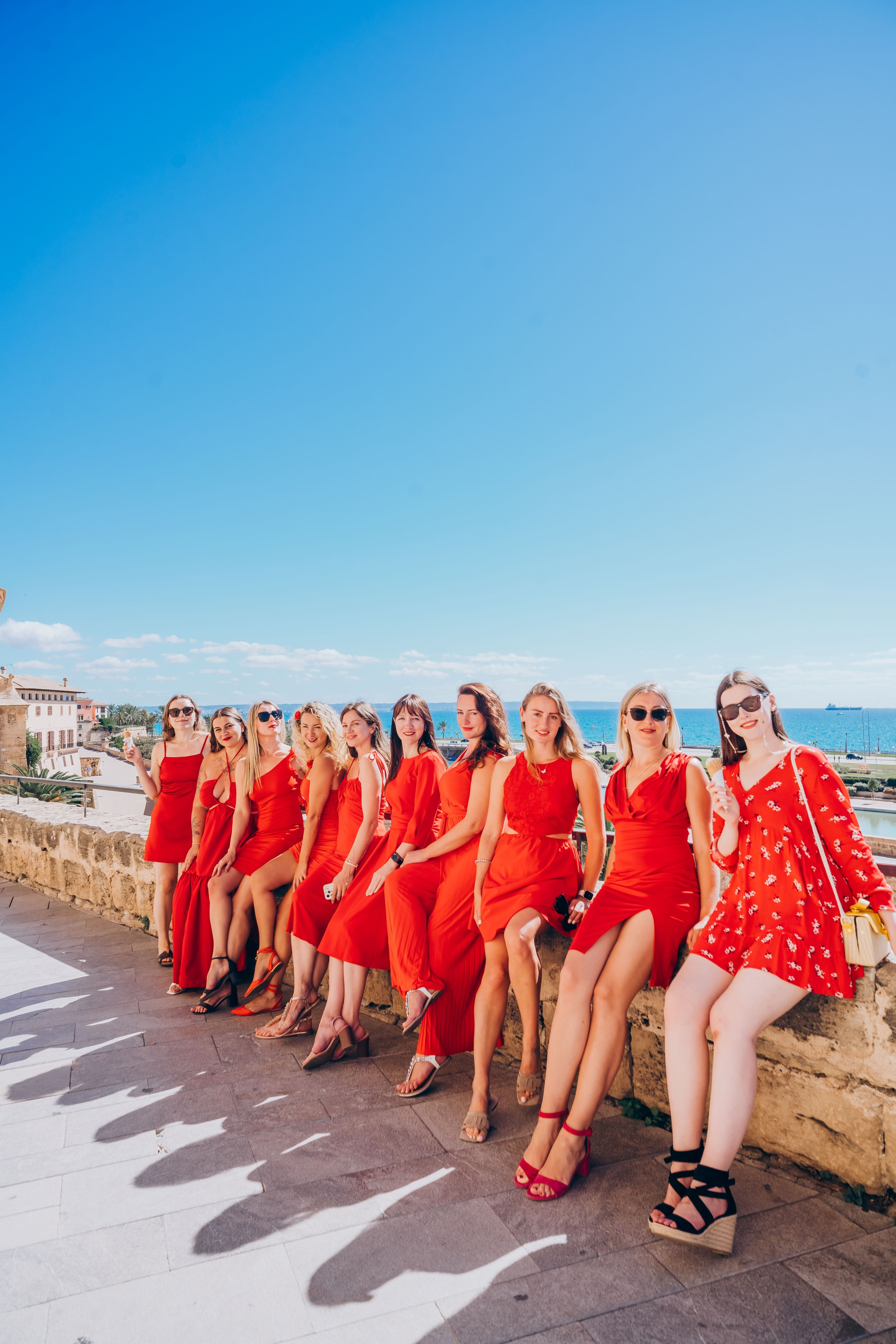 Ladys in red. Фотограф у Пальма де Майорка