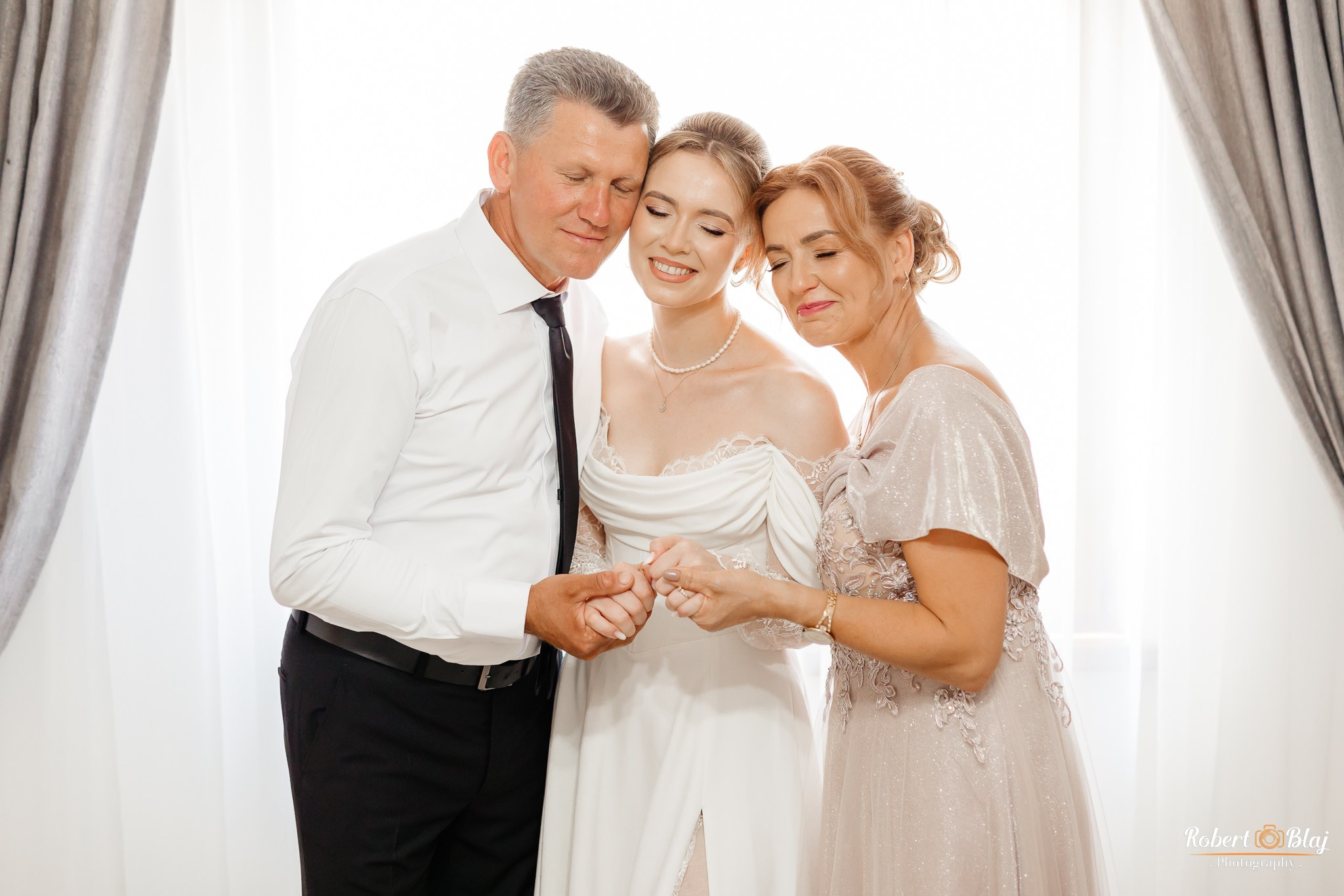 Georgeana & Iulian. Robert Blaj - Fotograf Nuntă Iași