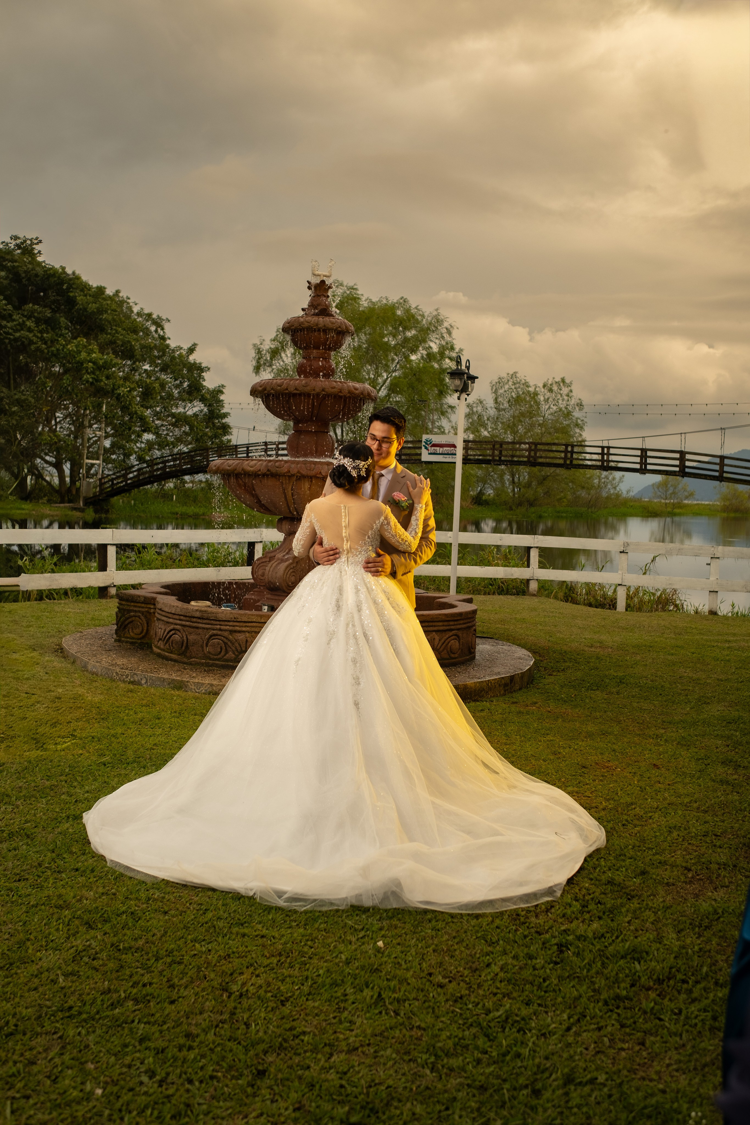 Abi & Gio. Daniel Brand | Fotografía de Bodas y Comercial en Honduras