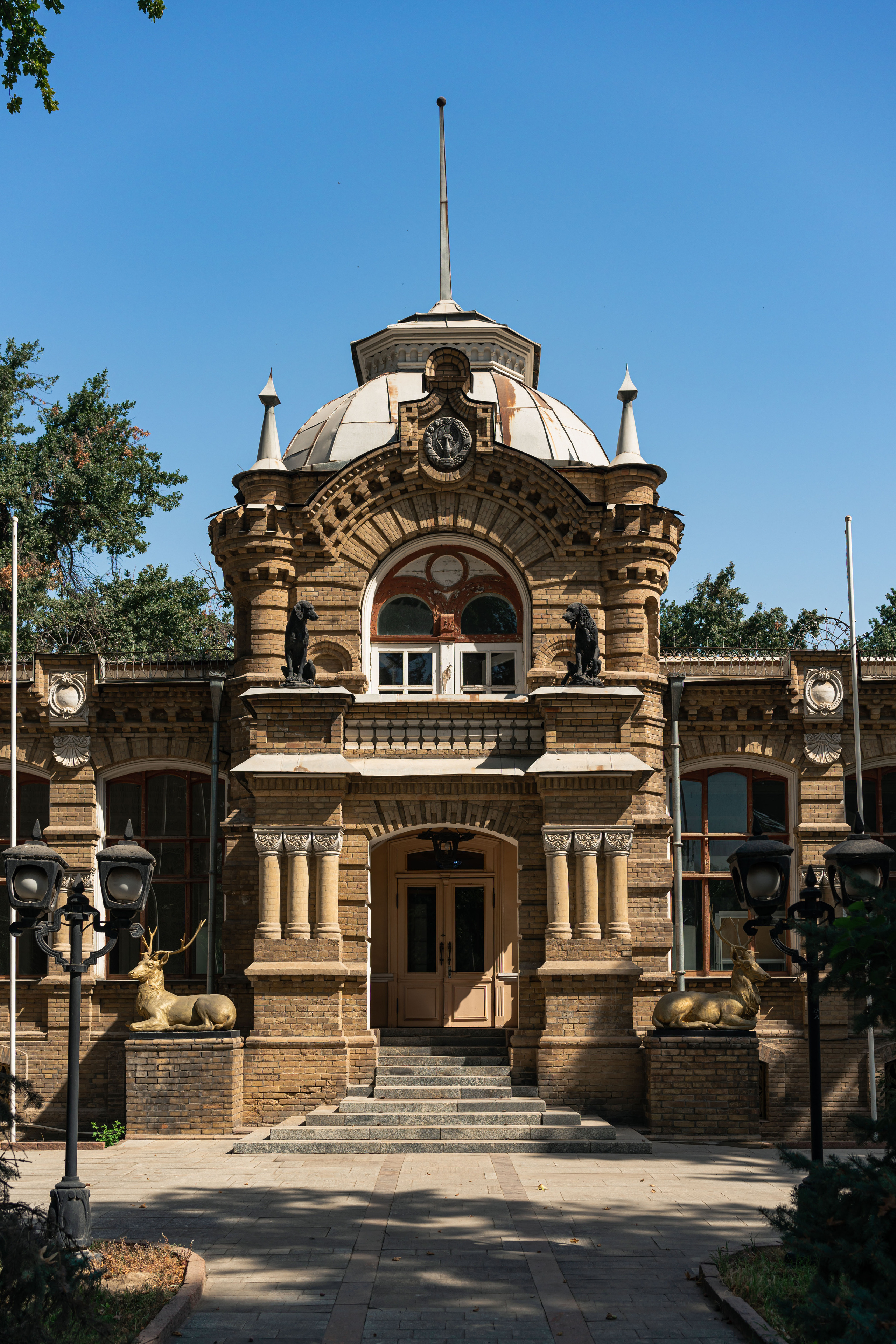 Дворец Романова: куда исчезла могила великого князя и все его богатств. Георгий Намазов | Фотограф в Ташкенте