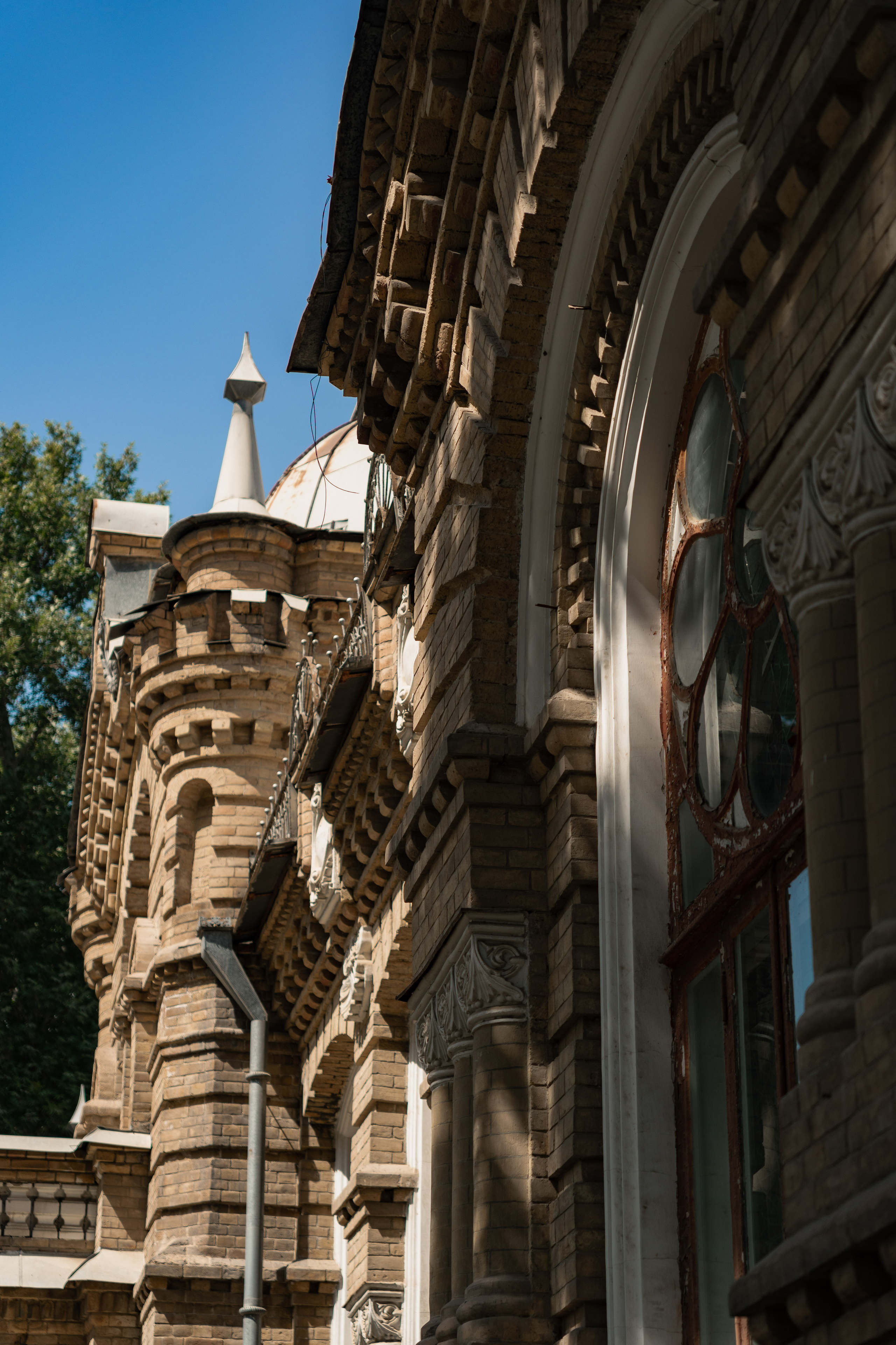 Дворец Романова: куда исчезла могила великого князя и все его богатств. Георгий Намазов | Фотограф в Ташкенте