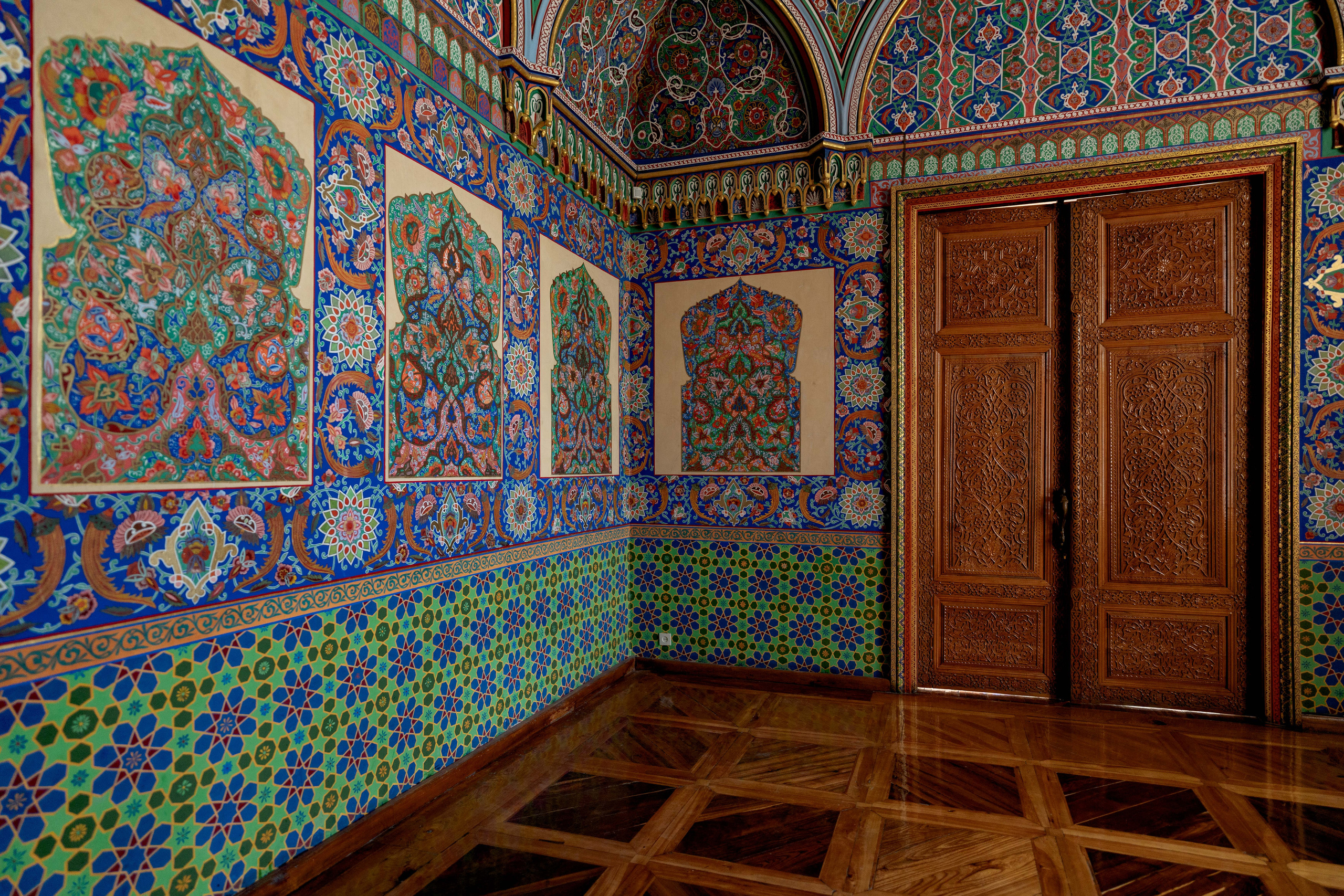 Дворец Романова: куда исчезла могила великого князя и все его богатств. Георгий Намазов | Фотограф в Ташкенте