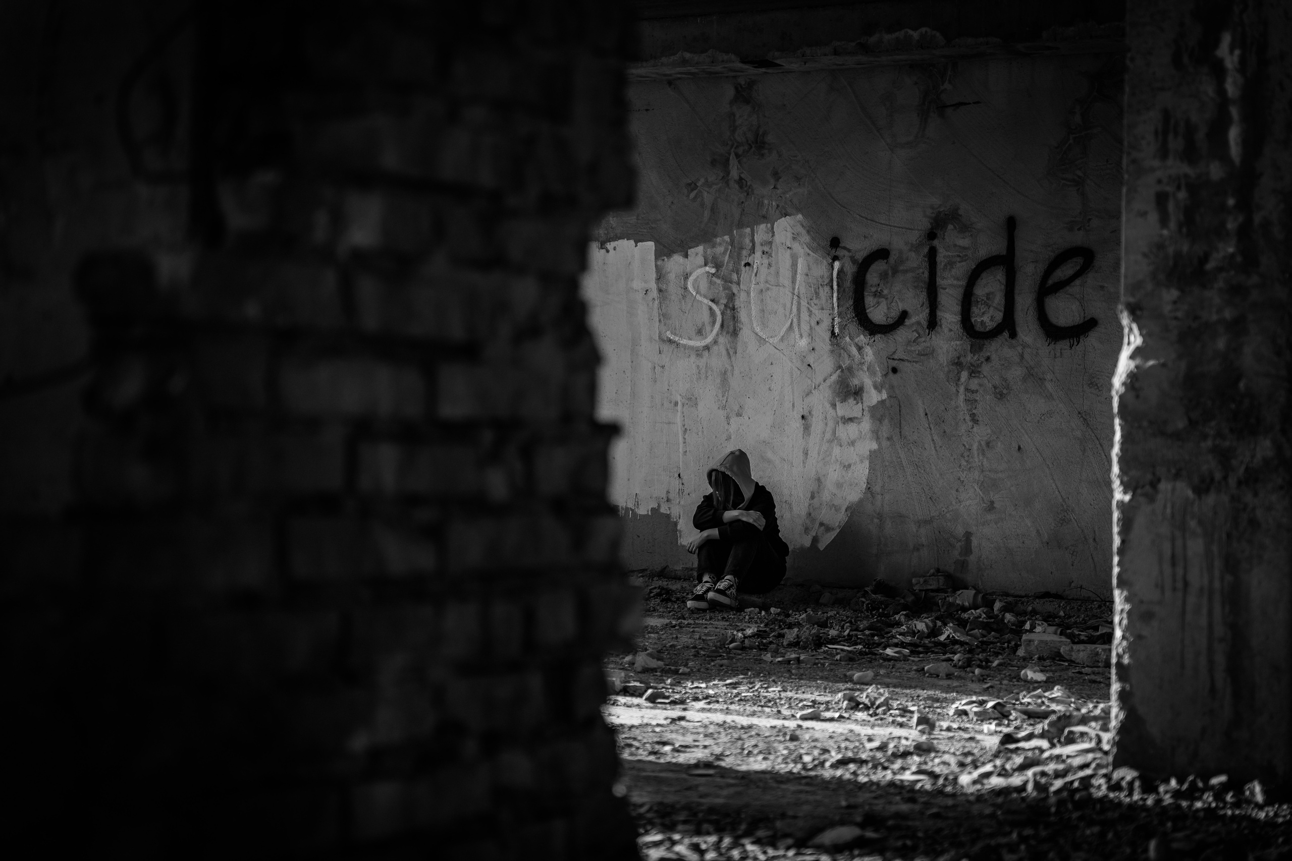 Умирать больно: почему люди решаются на самоубийство. Георгий Намазов | Фотограф в Ташкенте