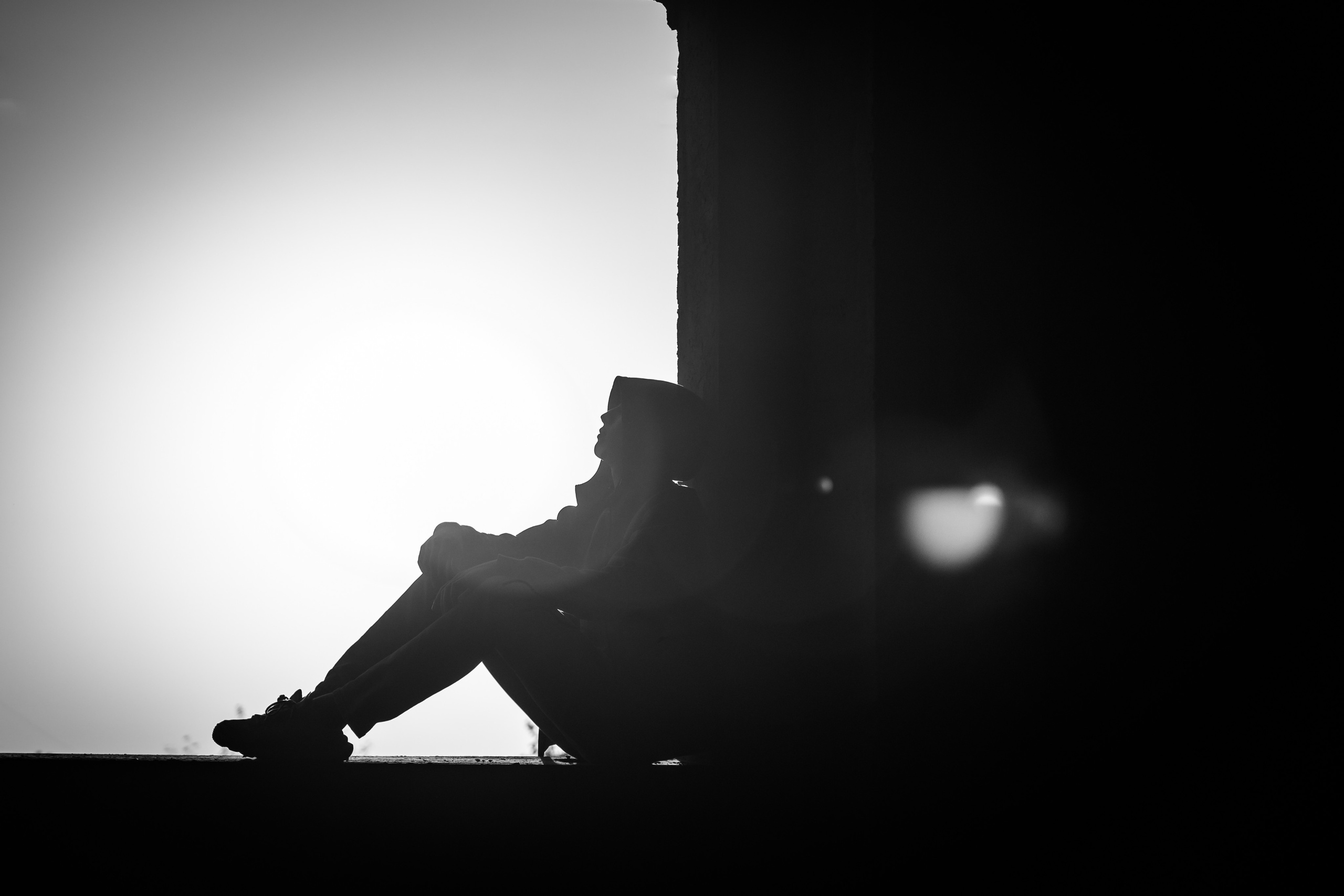 Умирать больно: почему люди решаются на самоубийство. Георгий Намазов | Фотограф в Ташкенте