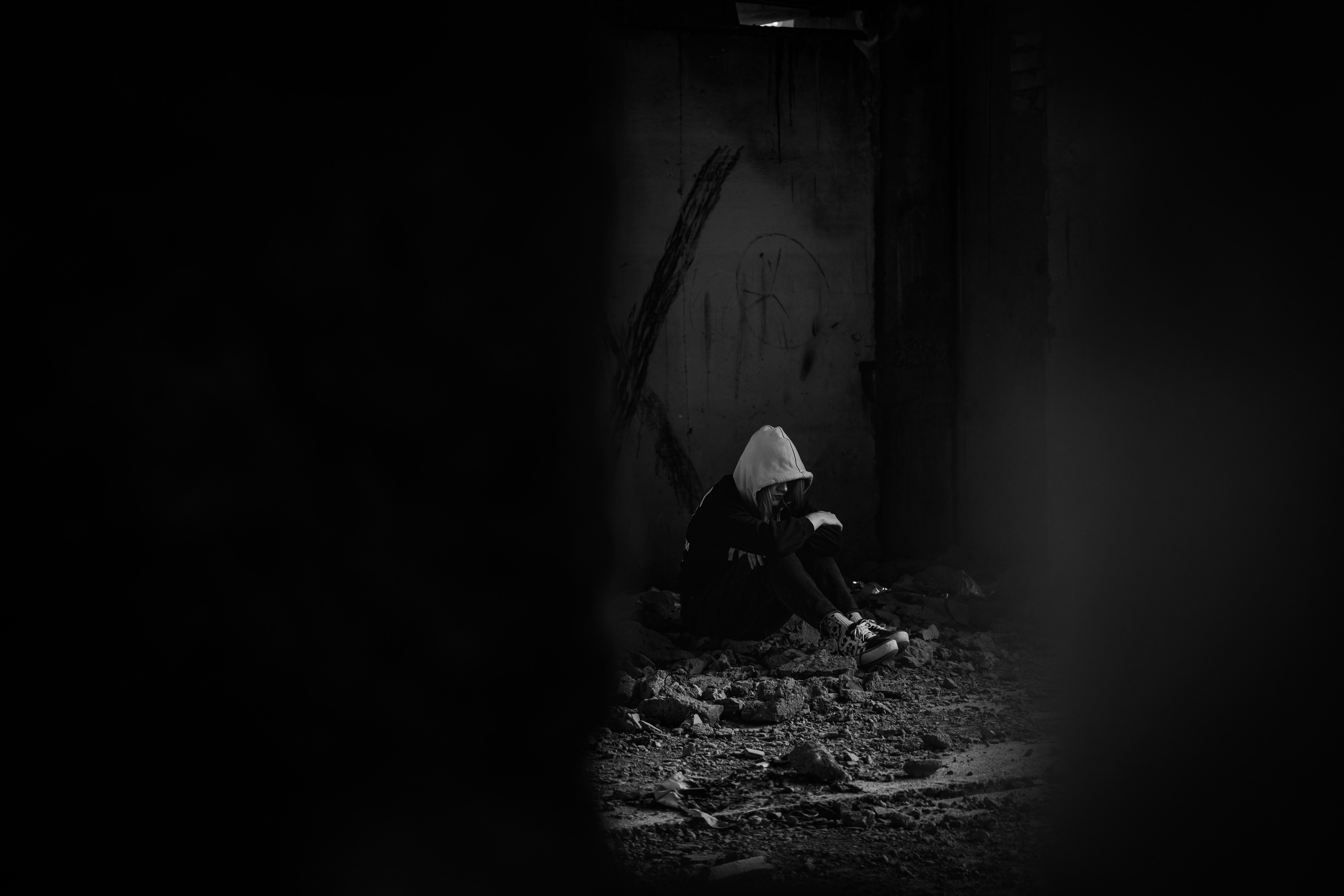 Умирать больно: почему люди решаются на самоубийство. Георгий Намазов | Фотограф в Ташкенте