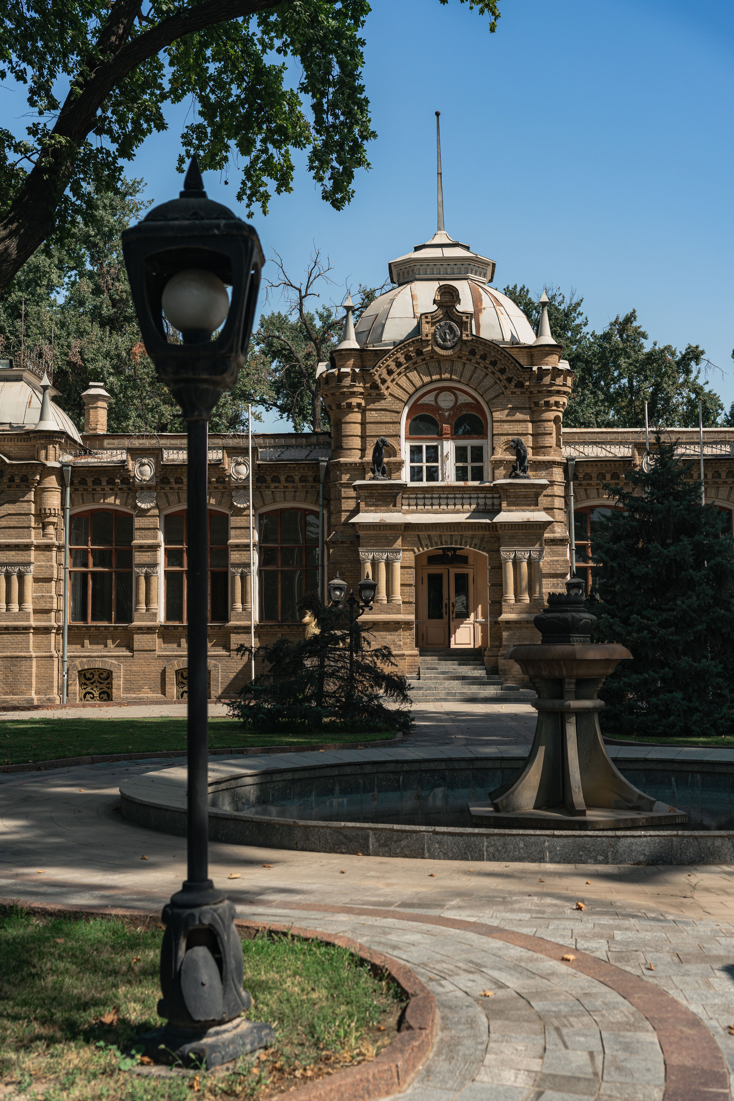 Дворец Романова: куда исчезла могила великого князя и все его богатств. Георгий Намазов | Фотограф в Ташкенте