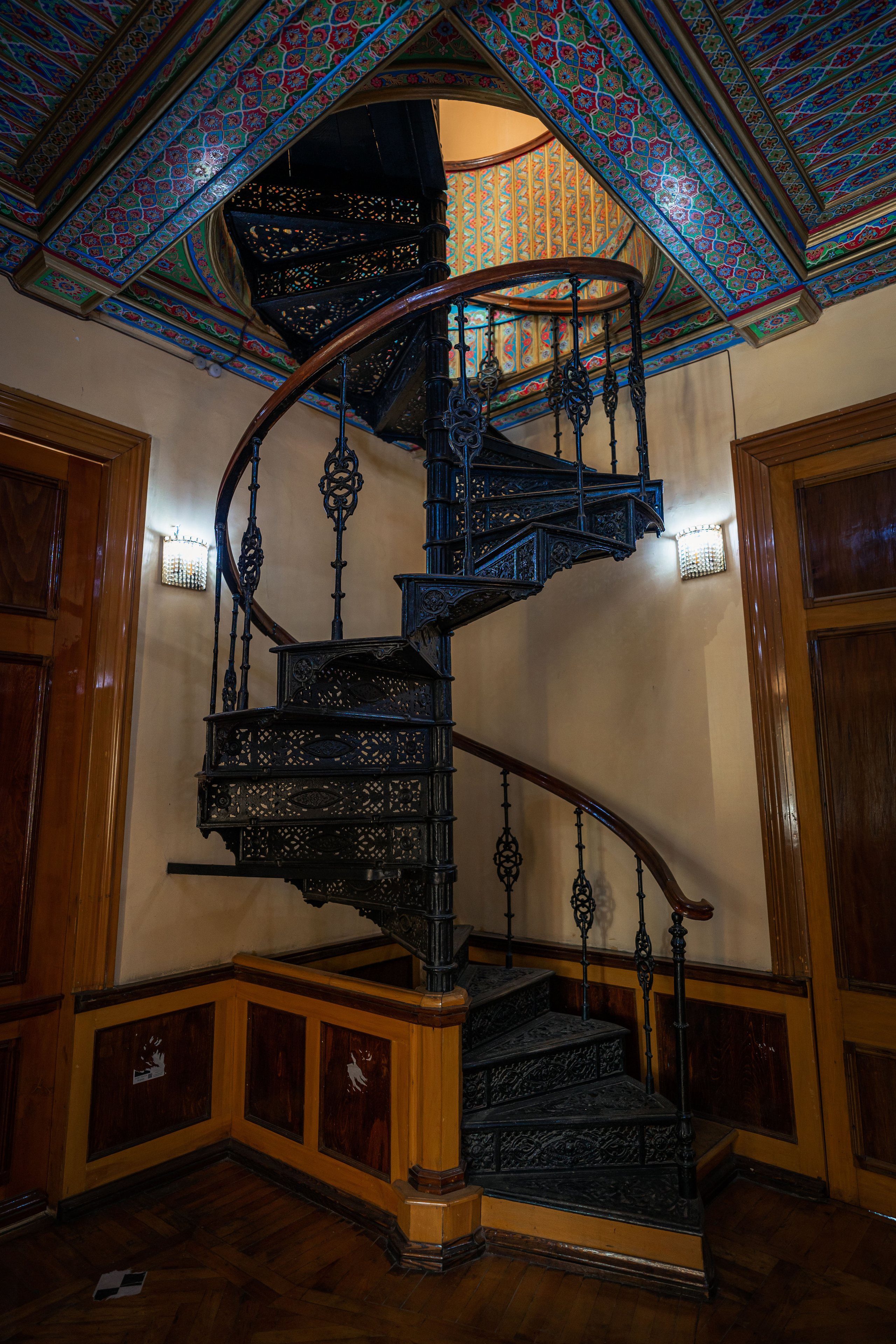 Дворец Романова: куда исчезла могила великого князя и все его богатств. Георгий Намазов | Фотограф в Ташкенте