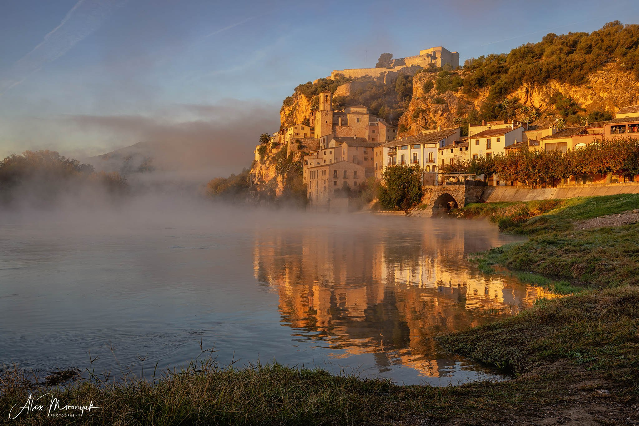 Catalonian Medieval Castles. Pet, Senior, Landscape, portrait studio, photographer in Miami and Sou