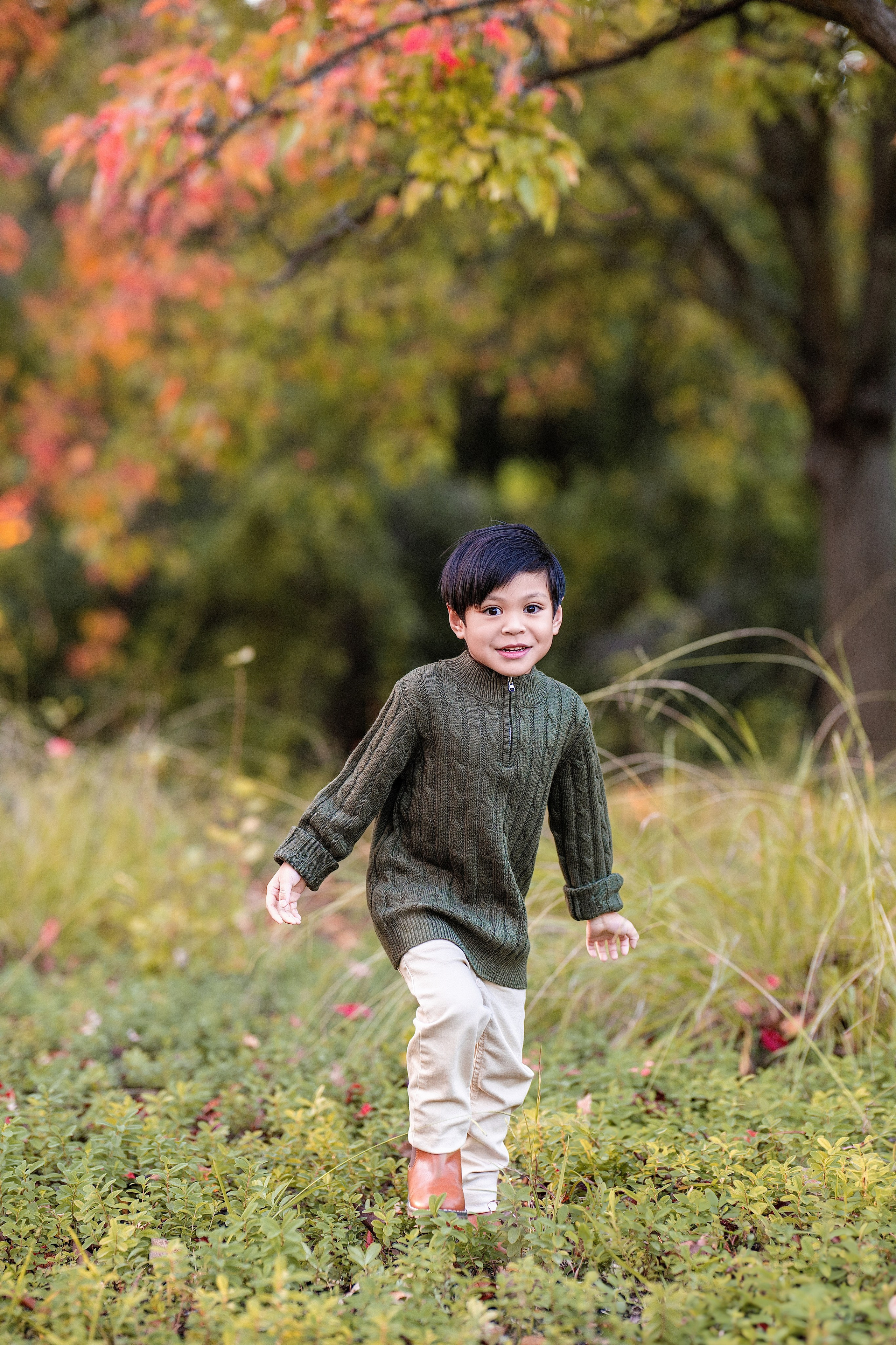 2026 Fall Family Photos In Rocklin Roseville Folsome Sacramento. Family photographer in Roseville, Rocklin, Folsom, Sacramento