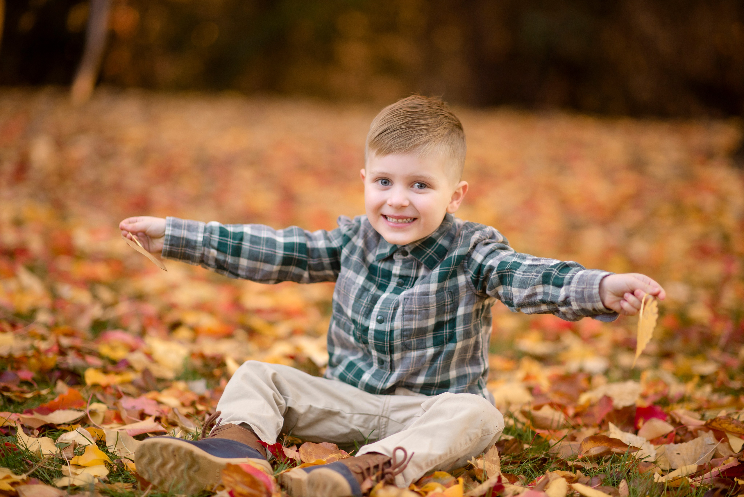 2026 Fall Family Photos In Rocklin Roseville Folsome Sacramento. Family photographer in Roseville, Rocklin, Folsom, Sacramento