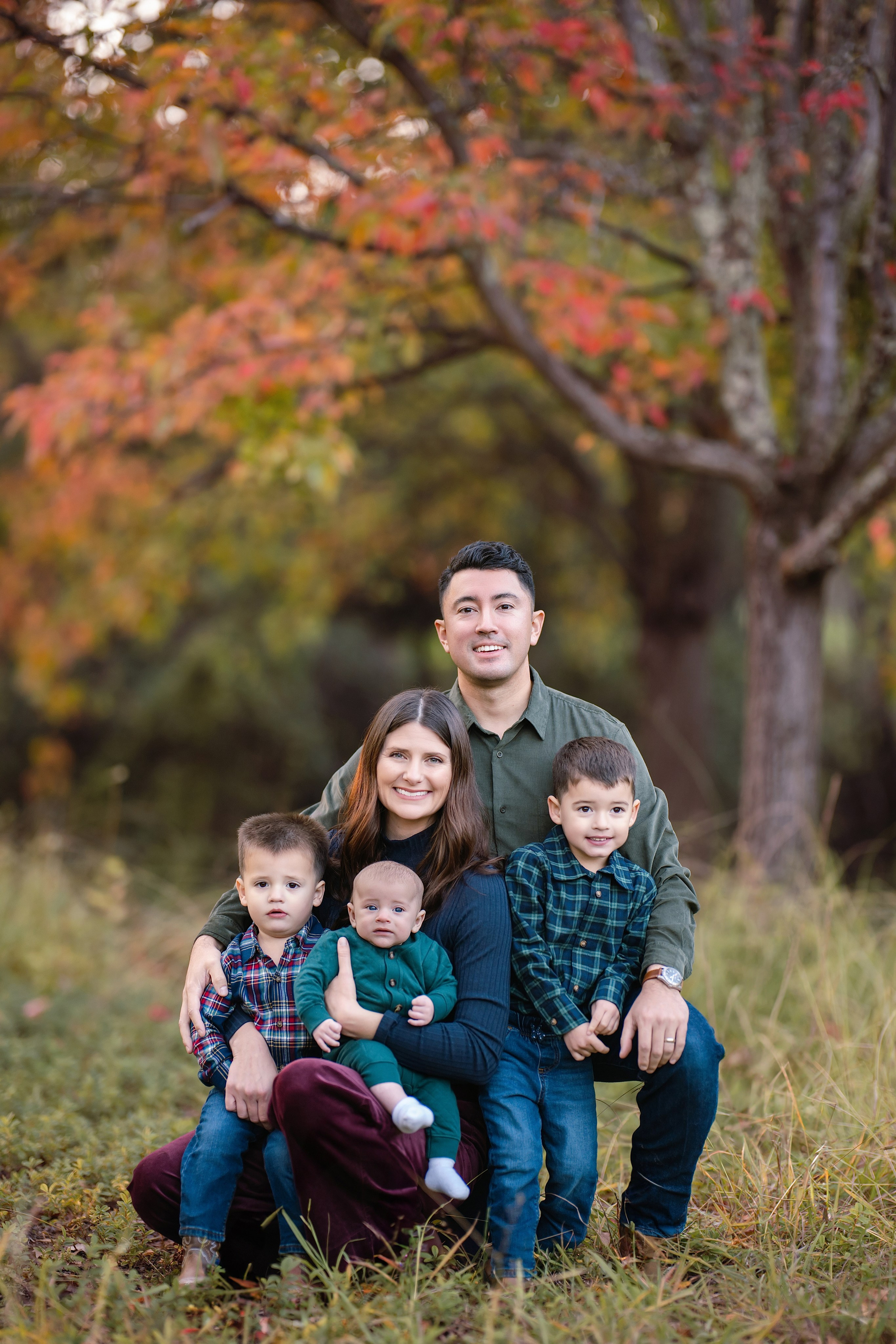 2026 Fall Family Photos In Rocklin Roseville Folsome Sacramento. Family photographer in Roseville, Rocklin, Folsom, Sacramento