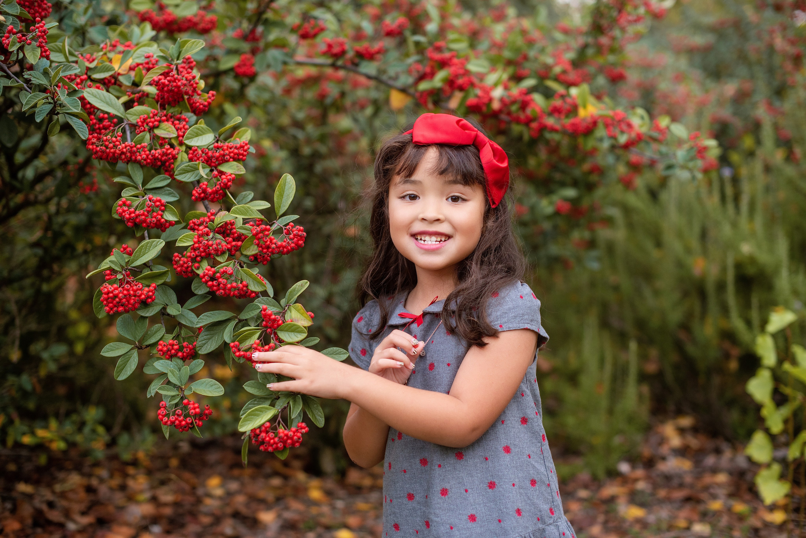 2026 Fall Family Photos In Rocklin Roseville Folsome Sacramento. Family photographer in Roseville, Rocklin, Folsom, Sacramento