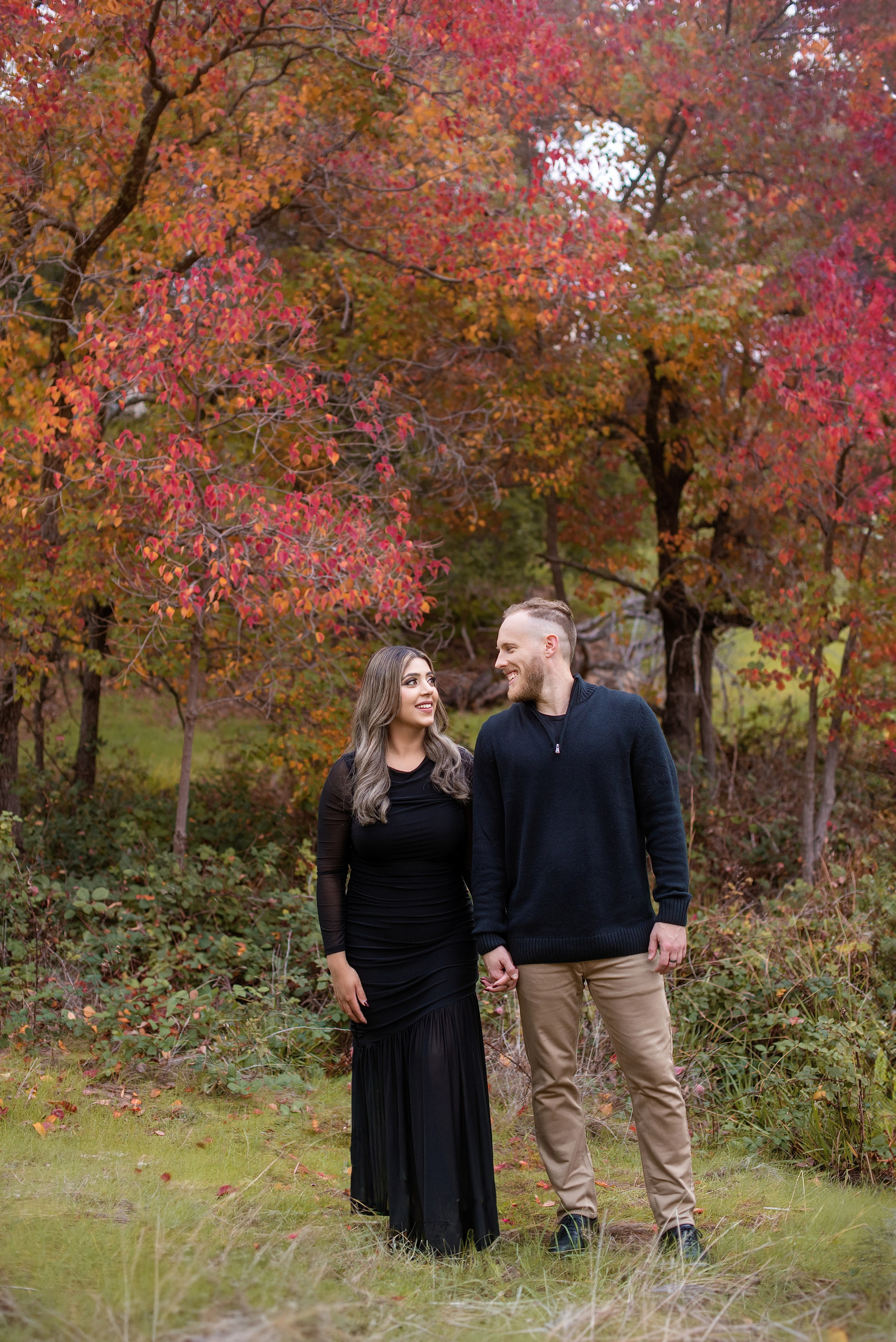 2026 Fall Family Photos In Rocklin Roseville Folsome Sacramento. Family photographer in Roseville, Rocklin, Folsom, Sacramento