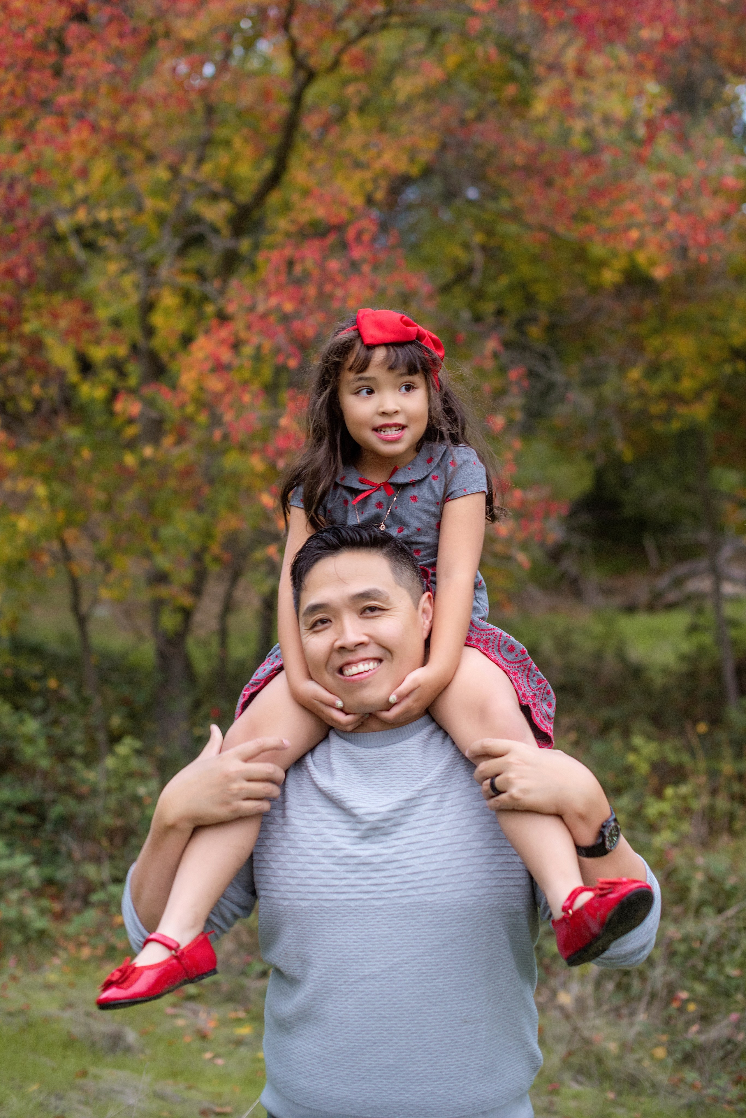 2026 Fall Family Photos In Rocklin Roseville Folsome Sacramento. Family photographer in Roseville, Rocklin, Folsom, Sacramento