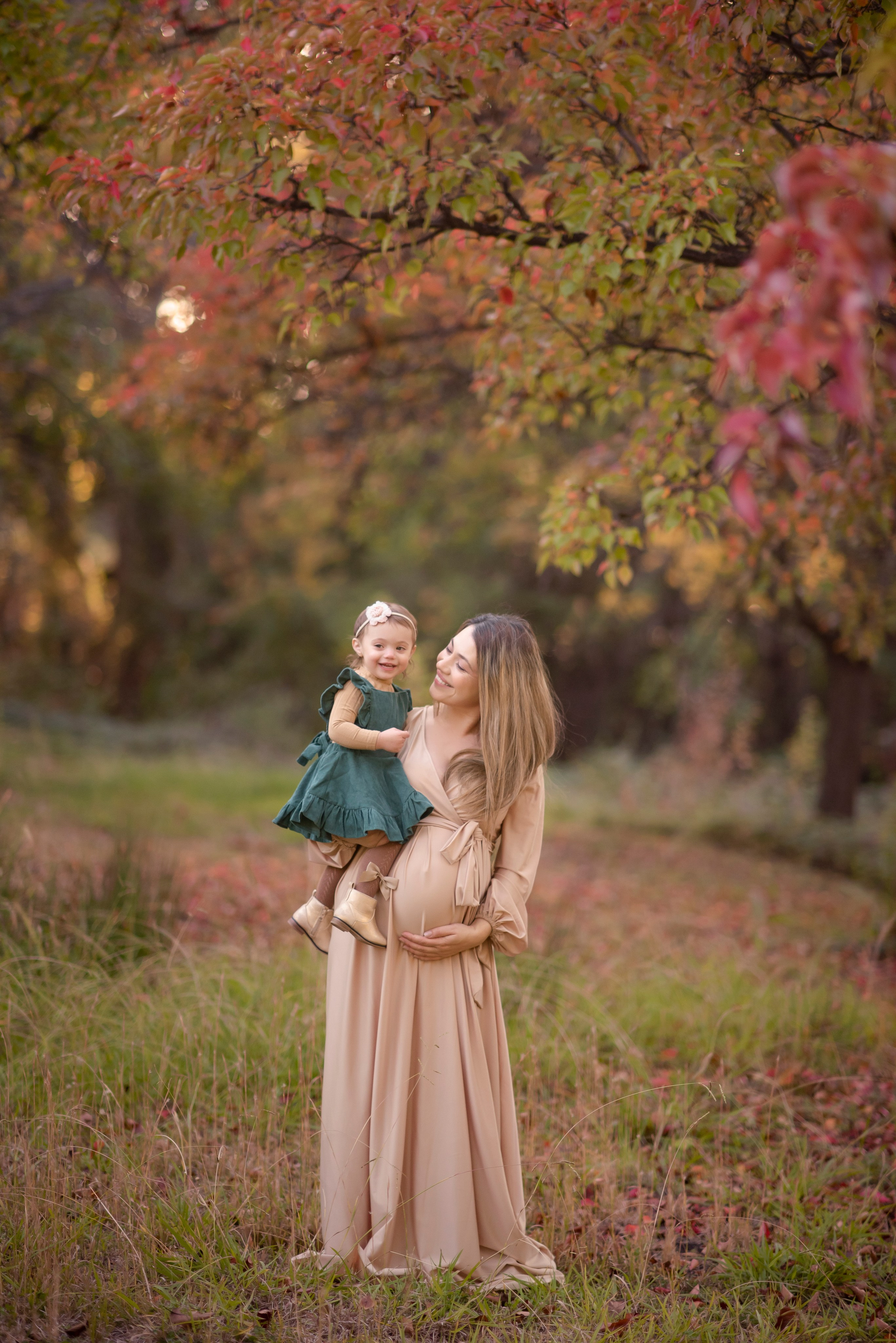 2026 Fall Family Photos In Rocklin Roseville Folsome Sacramento. Family photographer in Roseville, Rocklin, Folsom, Sacramento