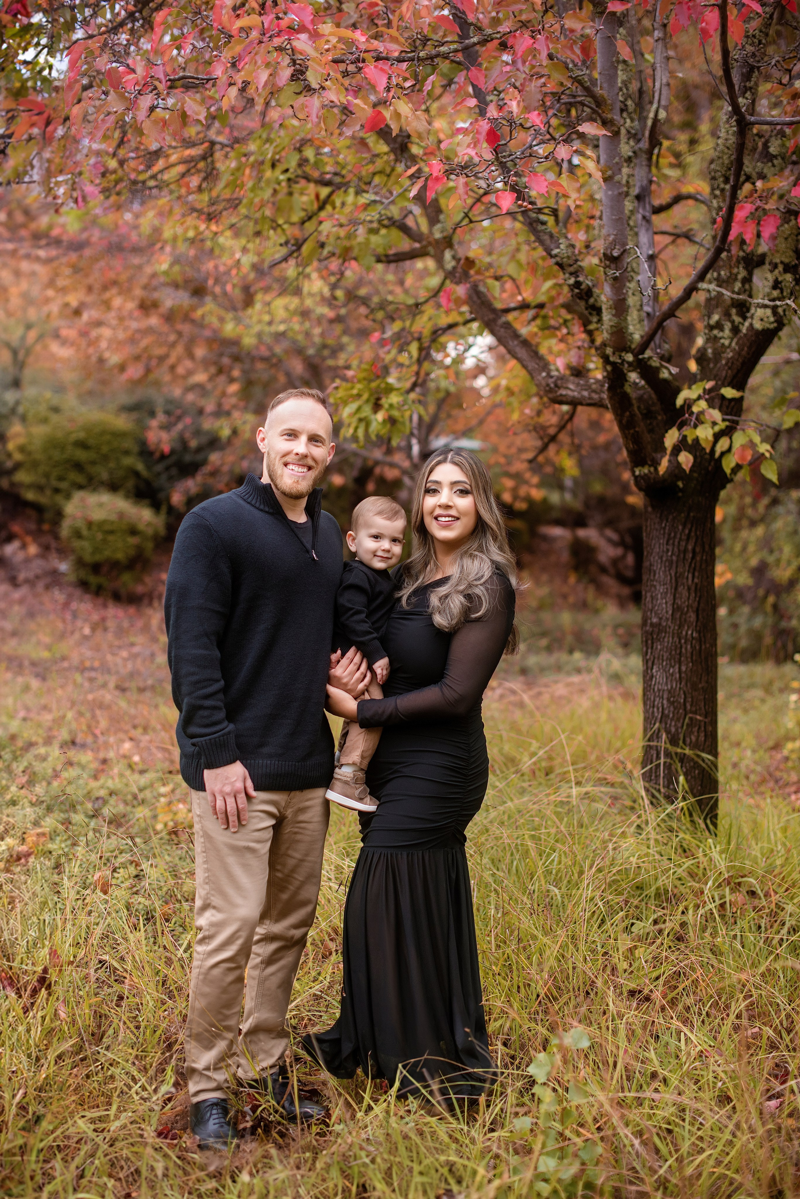 2026 Fall Family Photos In Rocklin Roseville Folsome Sacramento. Family photographer in Roseville, Rocklin, Folsom, Sacramento