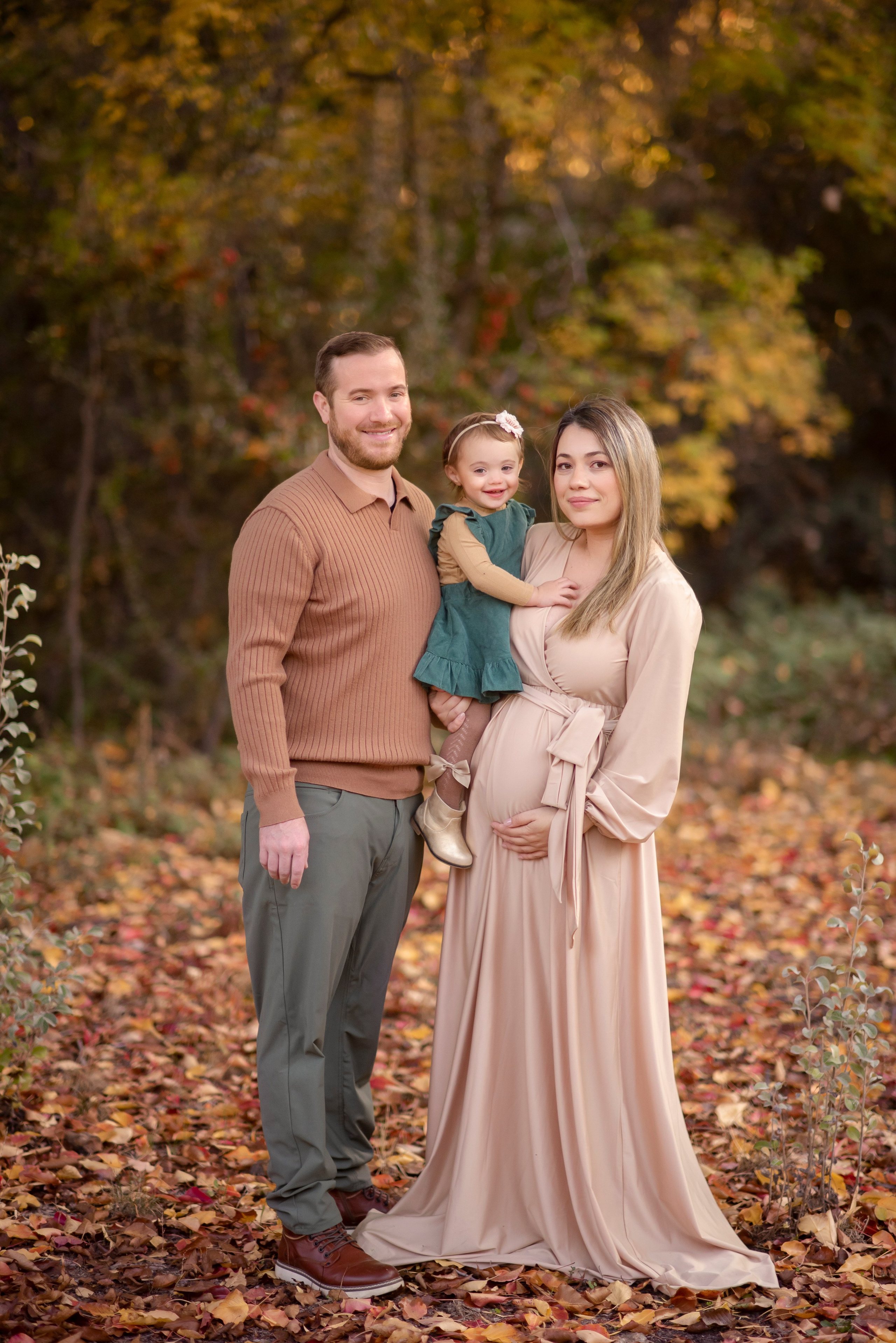 2026 Fall Family Photos In Rocklin Roseville Folsome Sacramento. Family photographer in Roseville, Rocklin, Folsom, Sacramento
