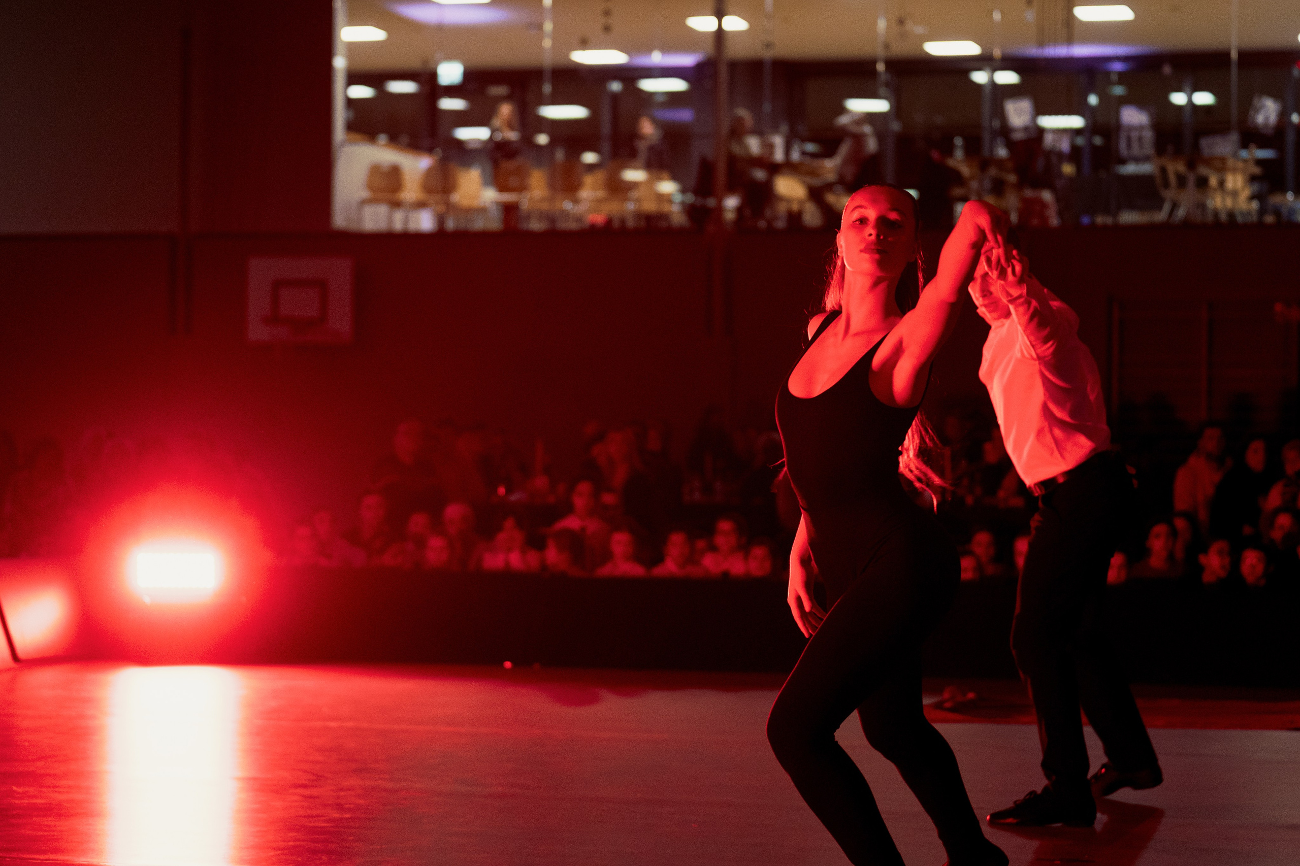 Soirée annuelle de Rock Dance Company à Genève | Reportage photo par Eugenia Andres. Photographe à Genève - Eugenia Andres