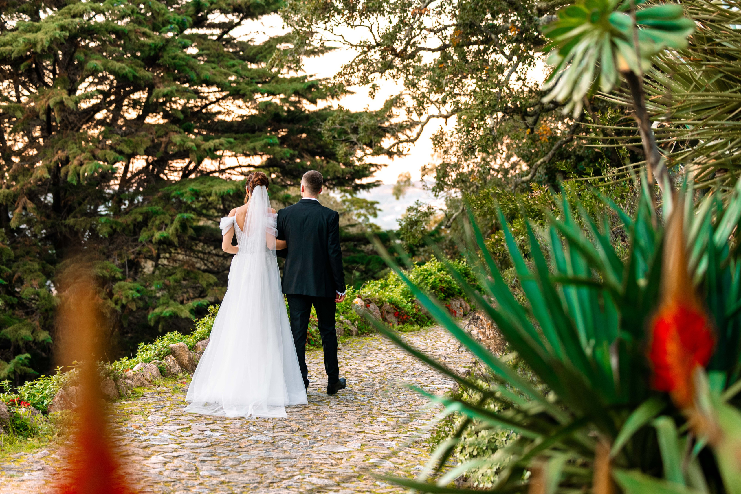 Irina & Max Elopment Sintra. Filmes e Fotografia Cinematográfica de Casamento em Portugal | Ricardo & Mary Pictures