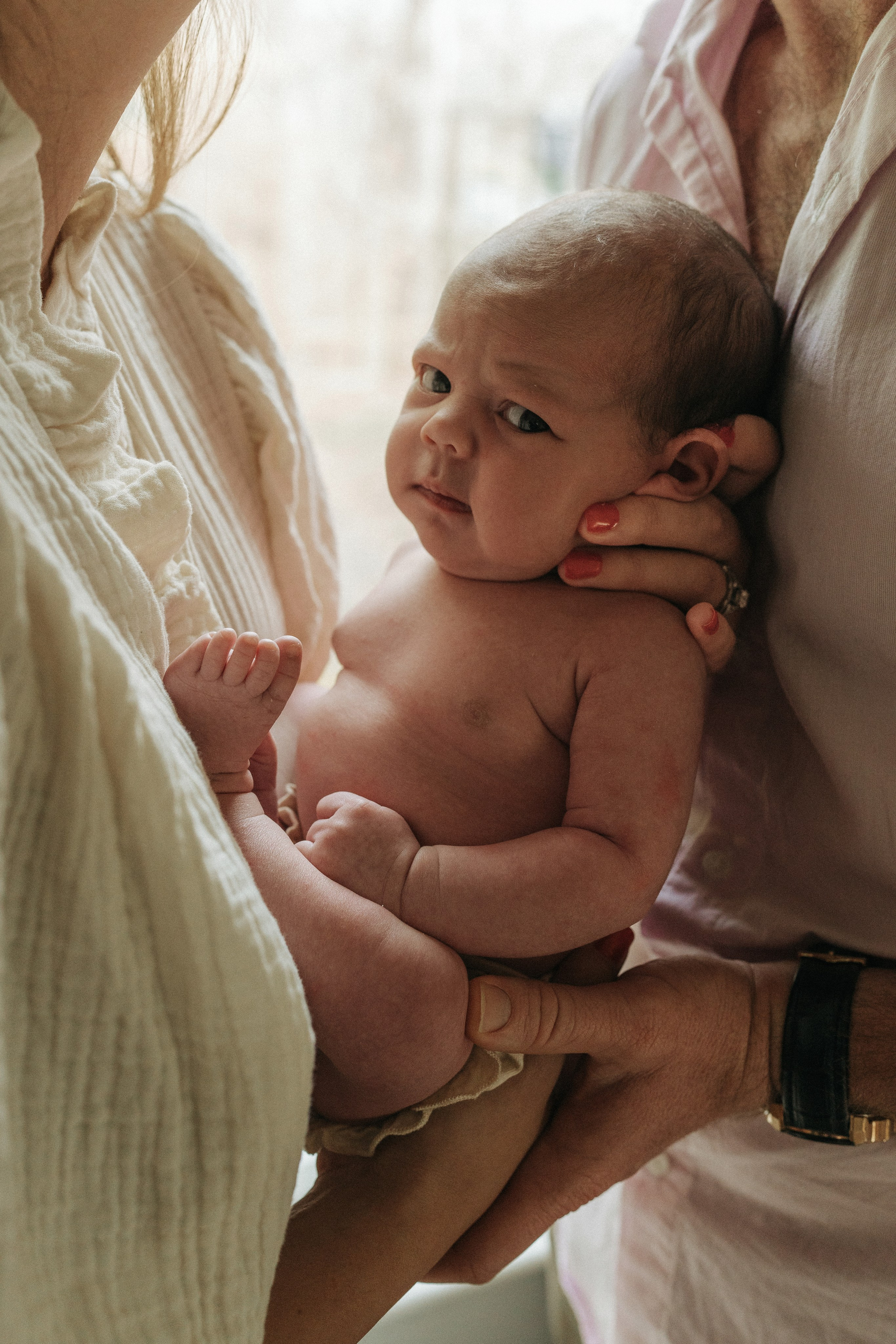 Newborn Photography with Parents – Gentle & Loving Moments. Alisa Tant — Family and newborn photographer Bucks County, Montgomery county, Philadelphia, NJ