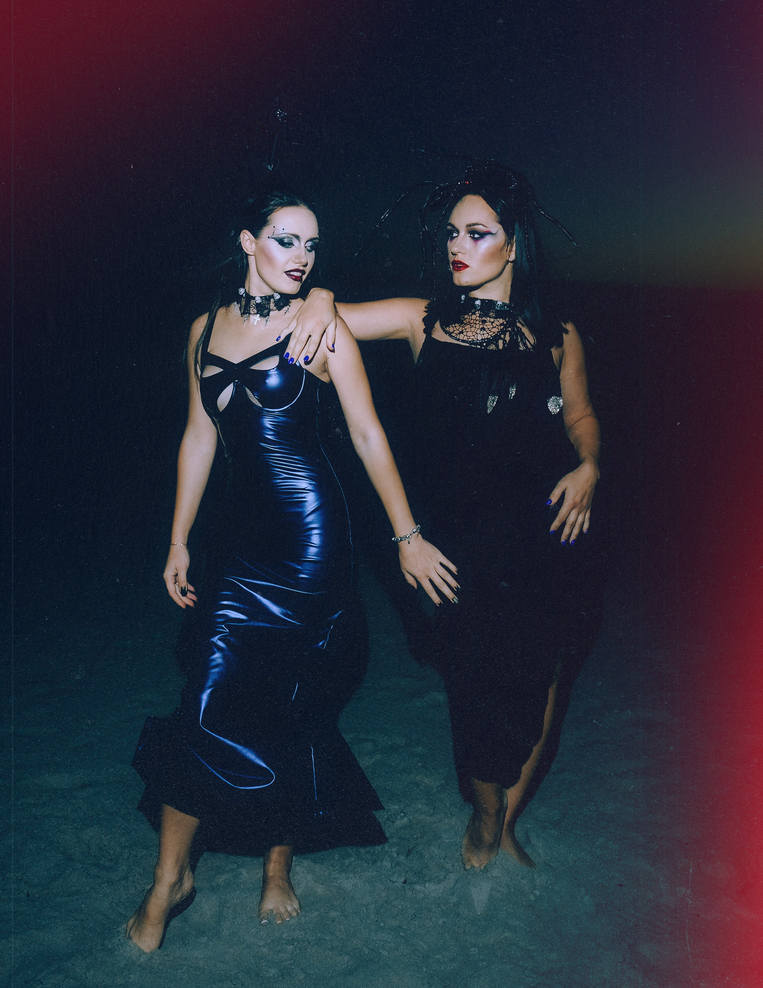 Мистическая Halloween-фотосессия на пляже: фотограф Аликанте и Торревьеха для креативных съемок — Андрей Луковников