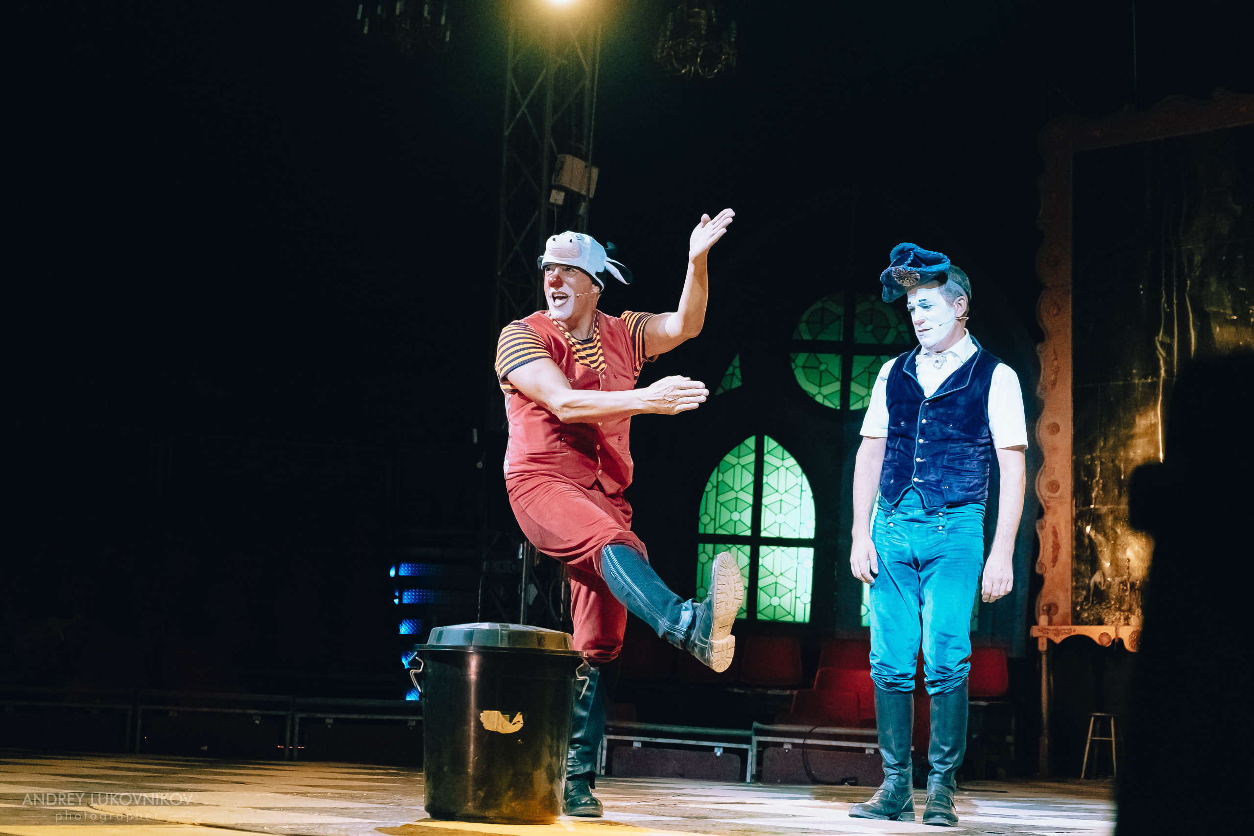 Репортаж с выступления цирка El Circo Encantado в Торревьехе — Фотограф в Аликанте и Торревьехе