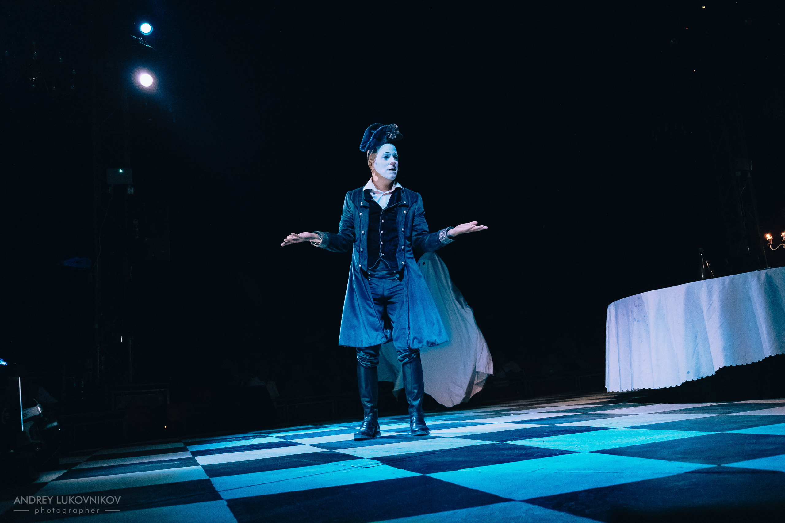 Репортаж с выступления цирка El Circo Encantado в Торревьехе — Фотограф в Аликанте и Торревьехе