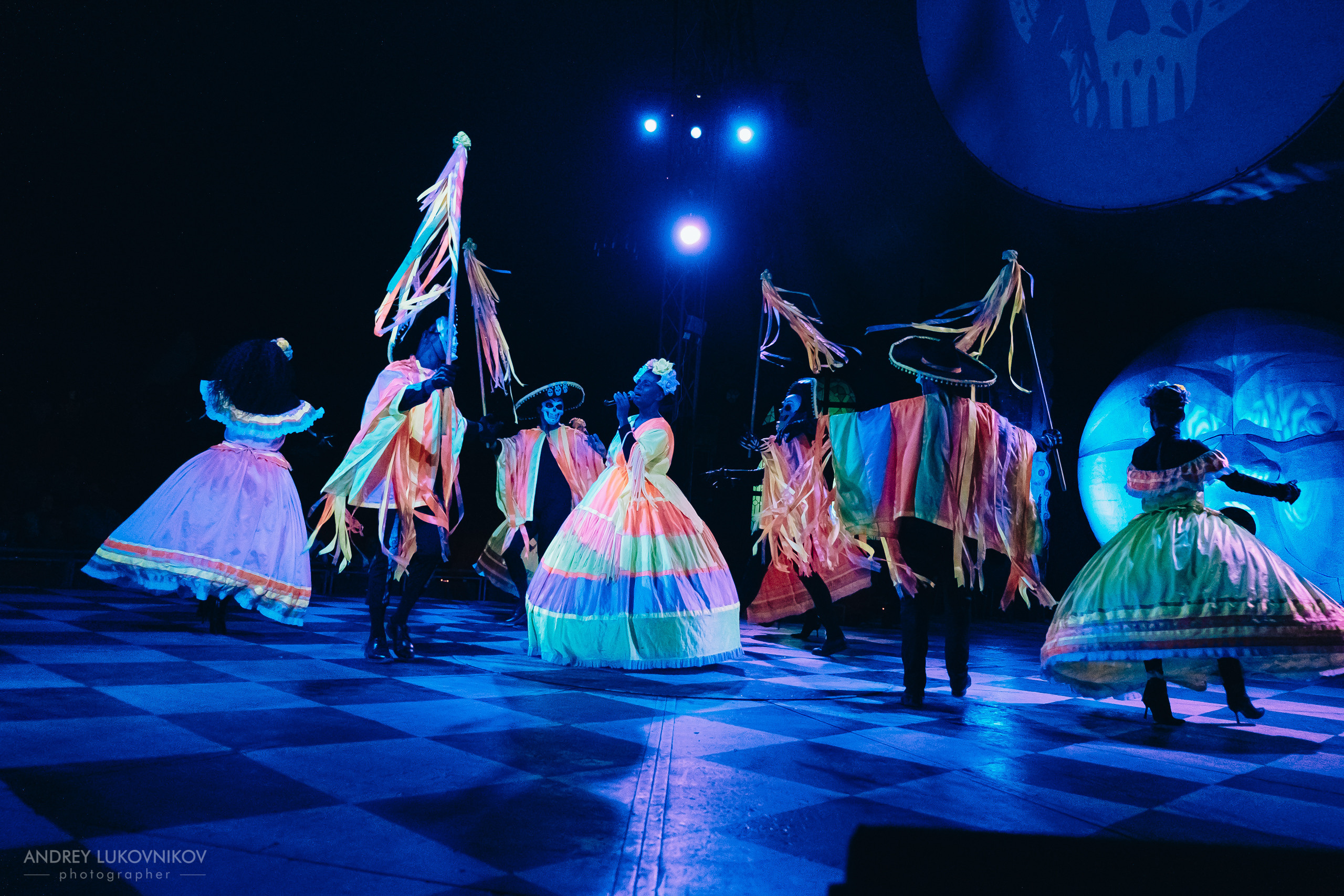 Репортаж с выступления цирка El Circo Encantado в Торревьехе — Фотограф в Аликанте и Торревьехе