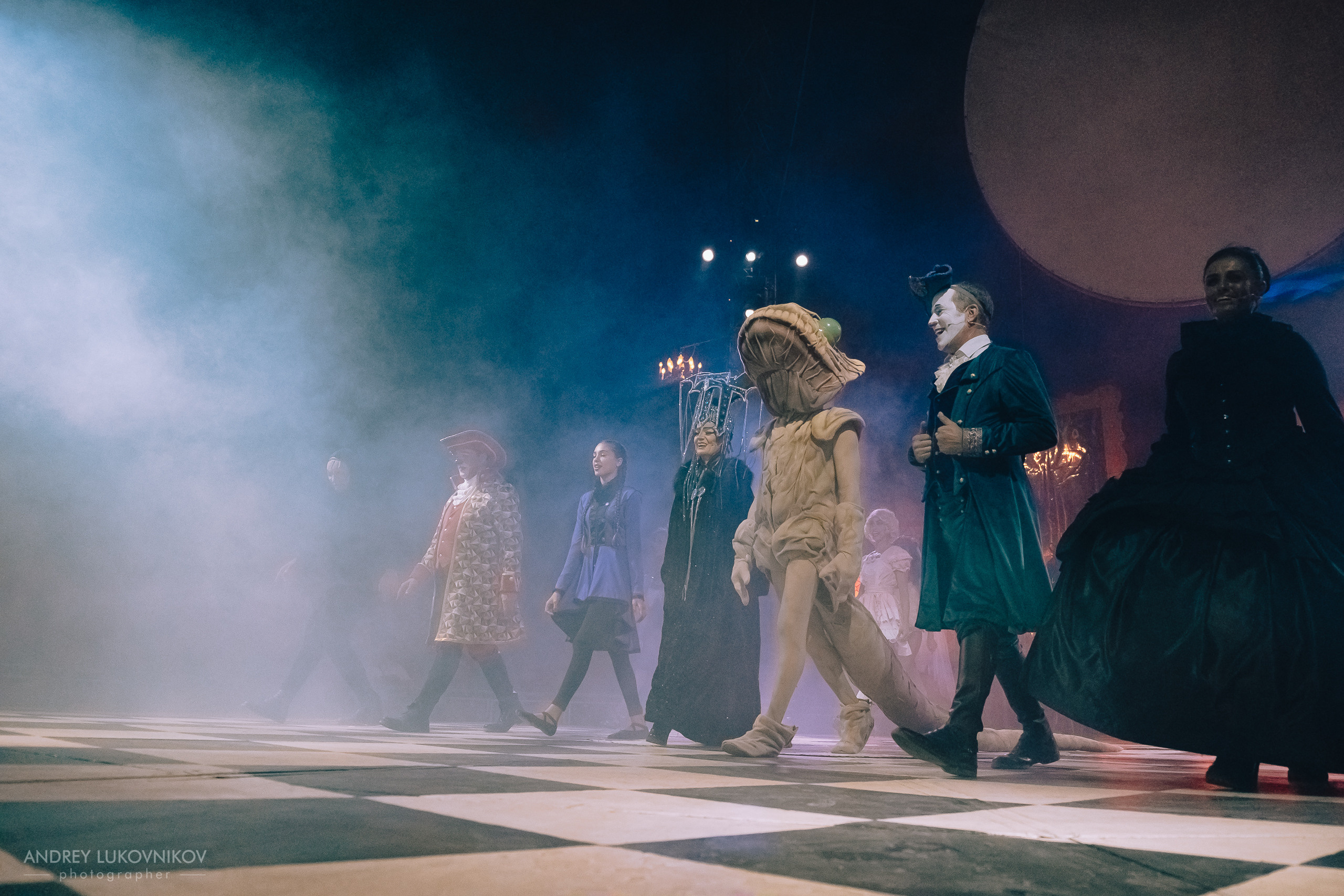 Репортаж с выступления цирка El Circo Encantado в Торревьехе — Фотограф в Аликанте и Торревьехе