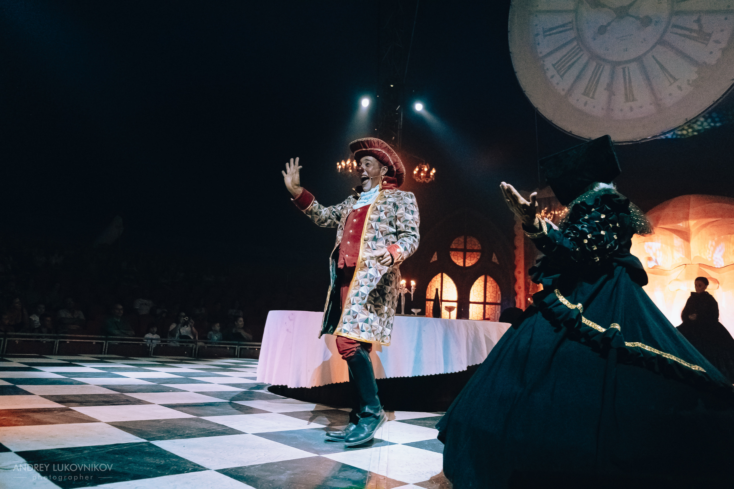 Репортаж с выступления цирка El Circo Encantado в Торревьехе — Фотограф в Аликанте и Торревьехе