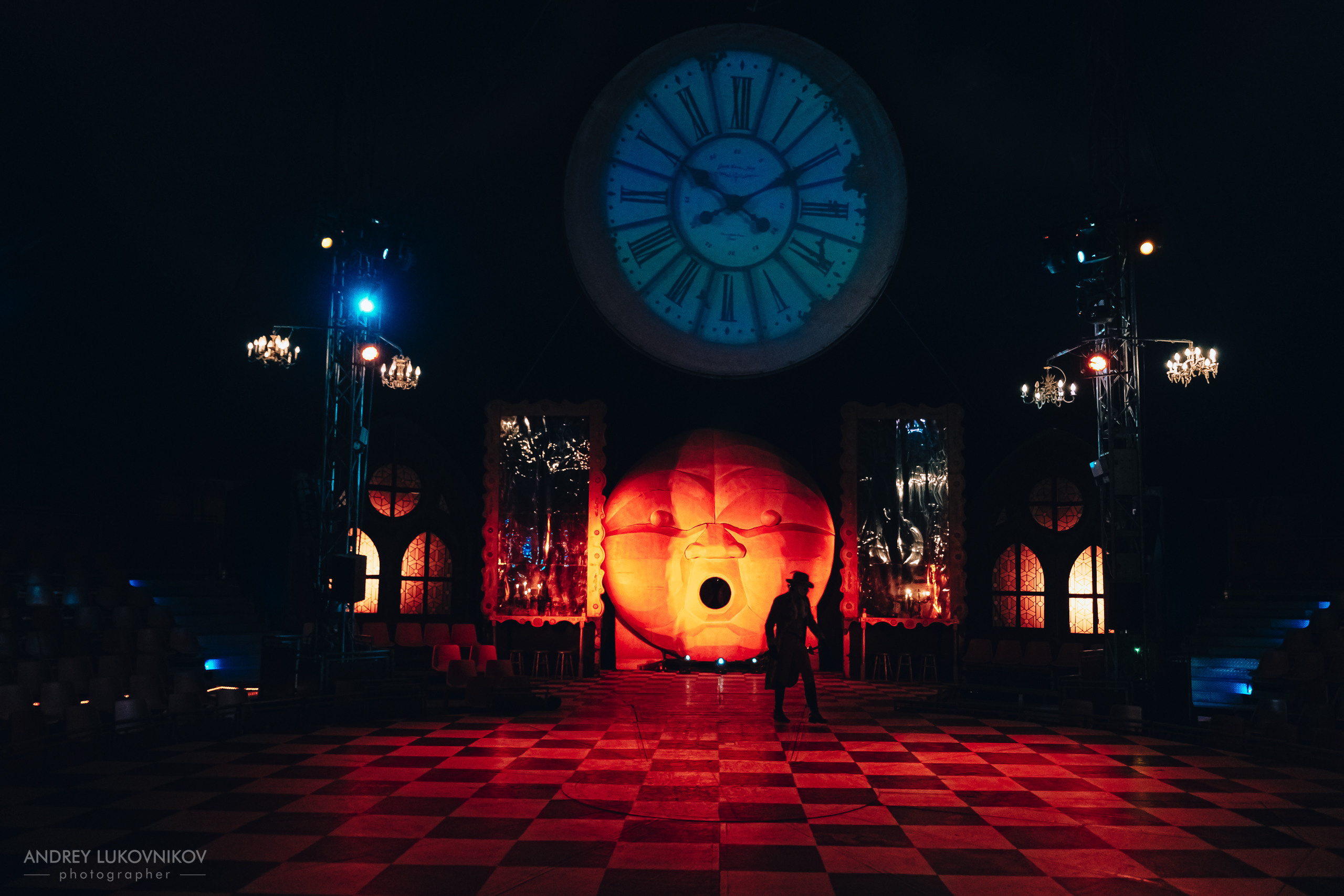 Репортаж с выступления цирка El Circo Encantado в Торревьехе — Фотограф в Аликанте и Торревьехе