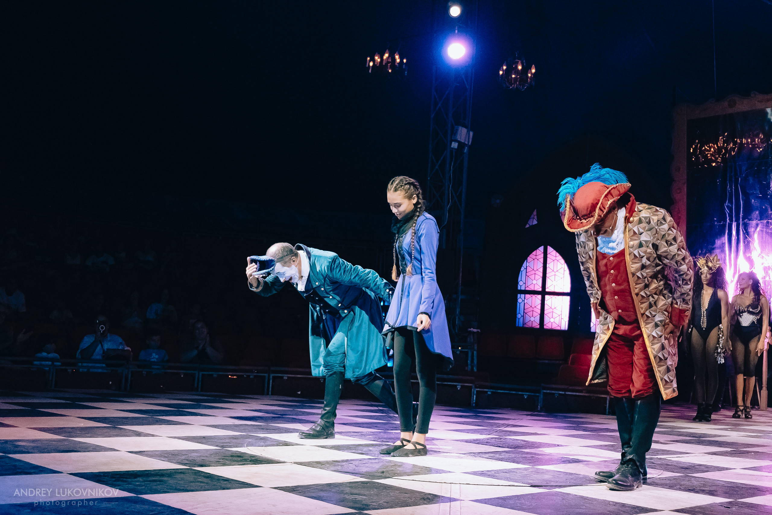 Репортаж с выступления цирка El Circo Encantado в Торревьехе — Фотограф в Аликанте и Торревьехе